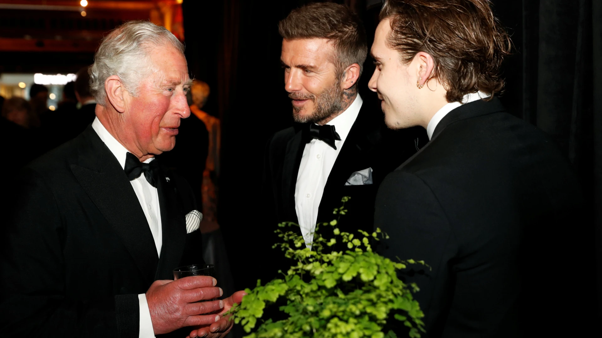Король Чарльз побачився з Девідом Бекхемом, відмовившись від зустрічі з принцом Гаррі 