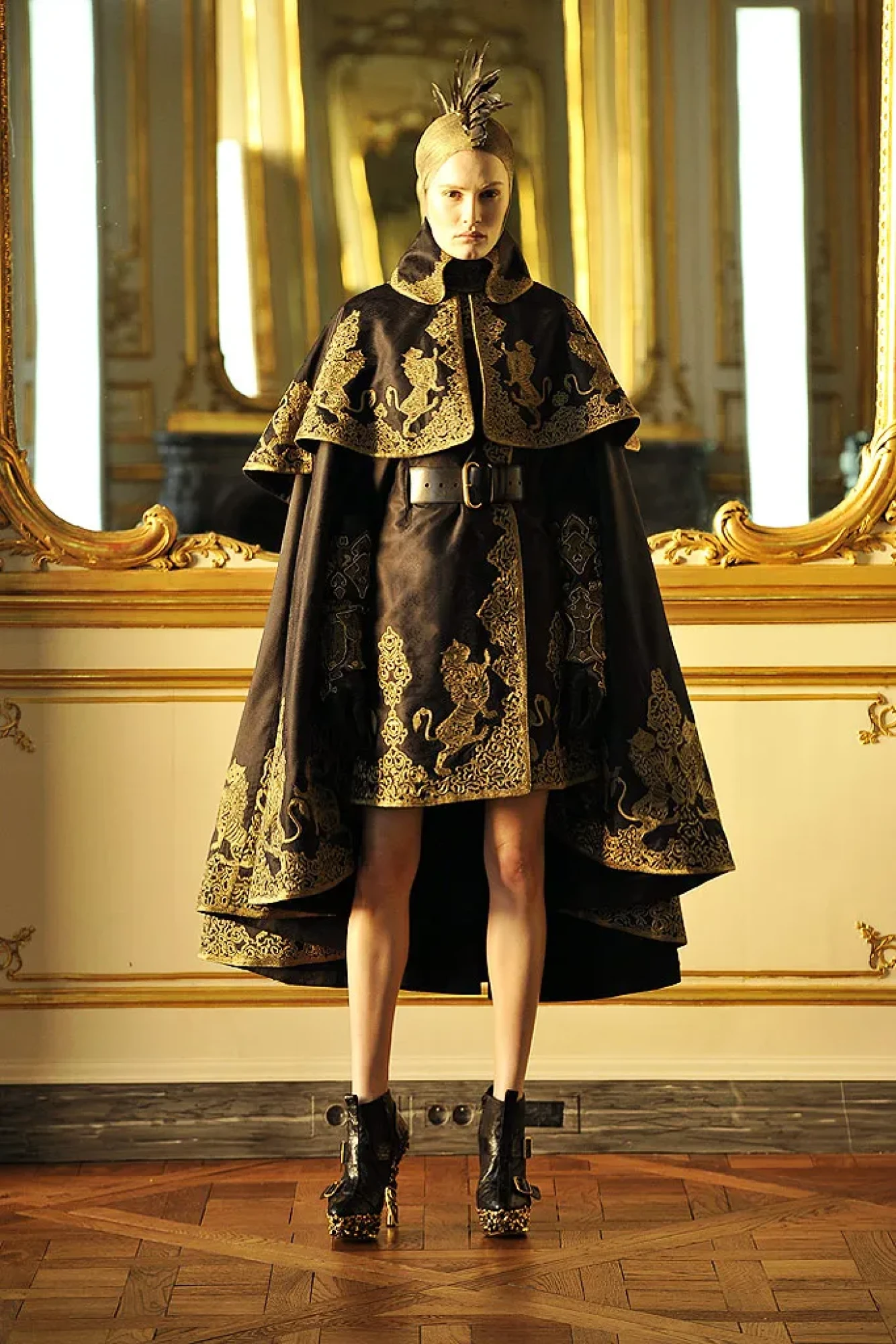 Alexander McQueen осінь-зима — 2010