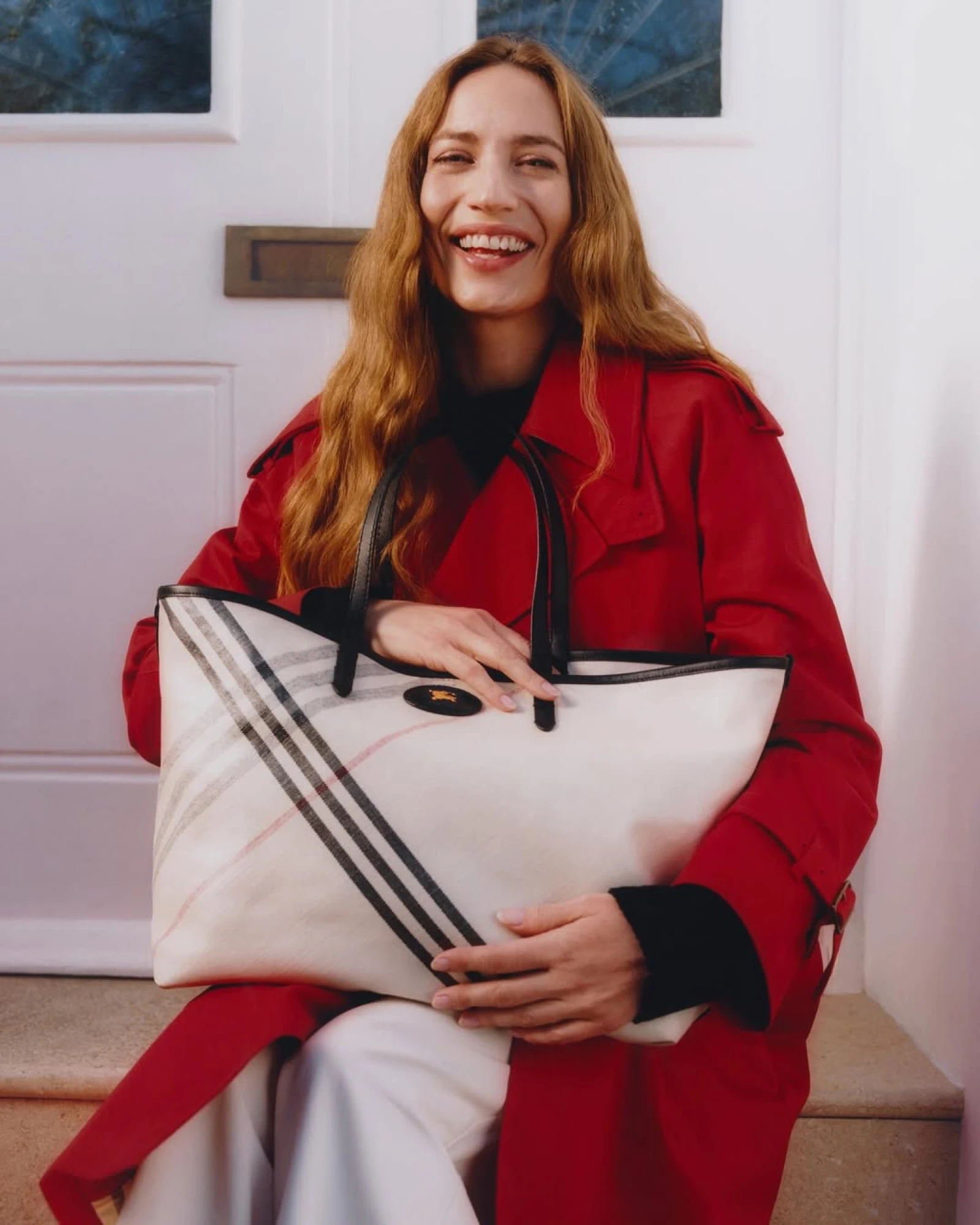 Три покоління родини Джеррі Холл для Burberry