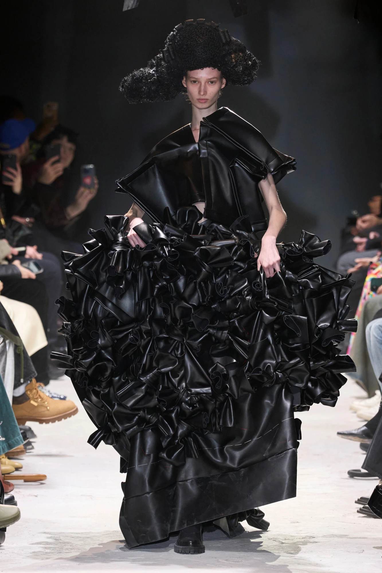 COMME DES GARÇONS ОСІНЬ-ЗИМА — 2024/25 