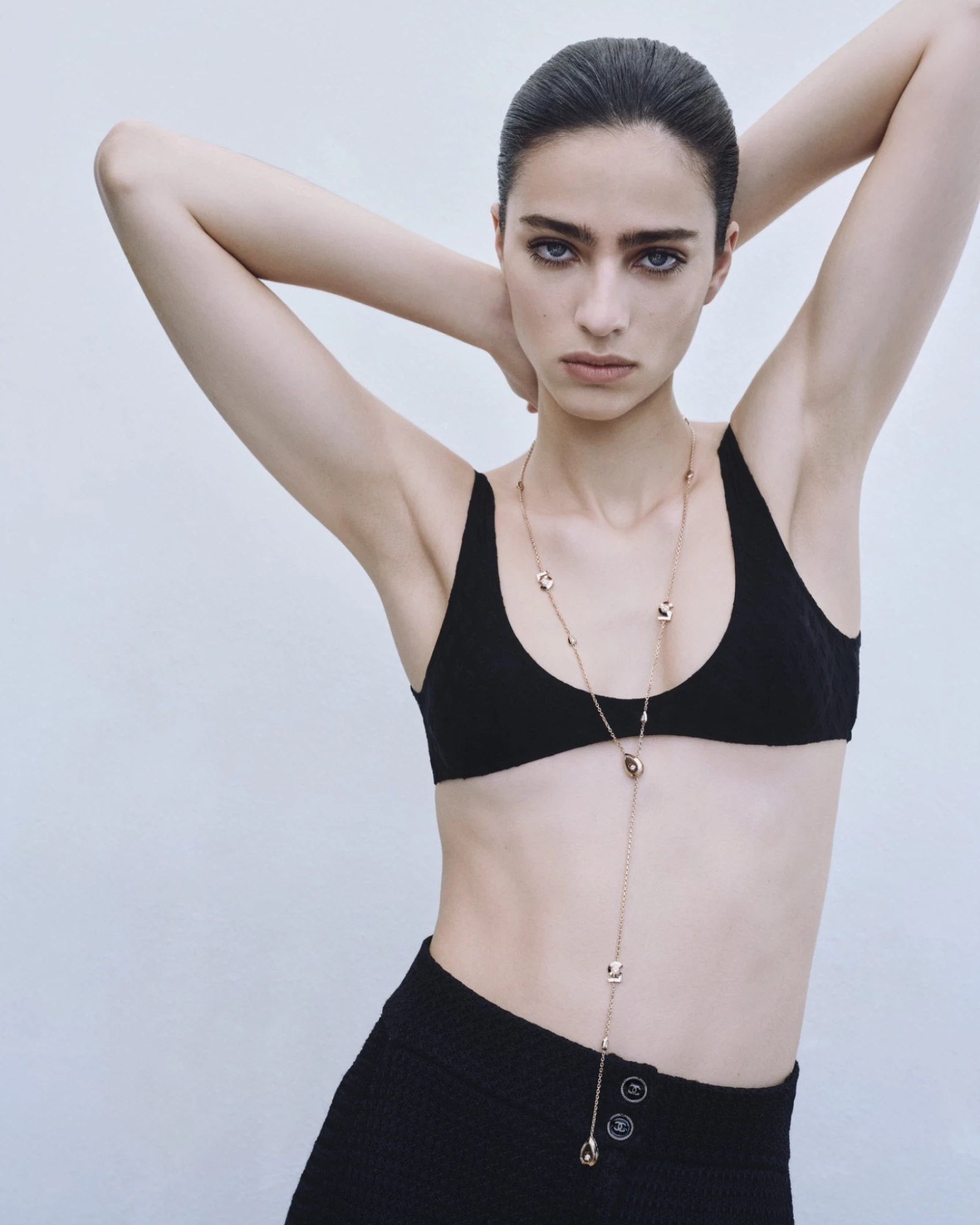 Chanel перетворив аромат N°5 на витвір ювелірного мистецтва