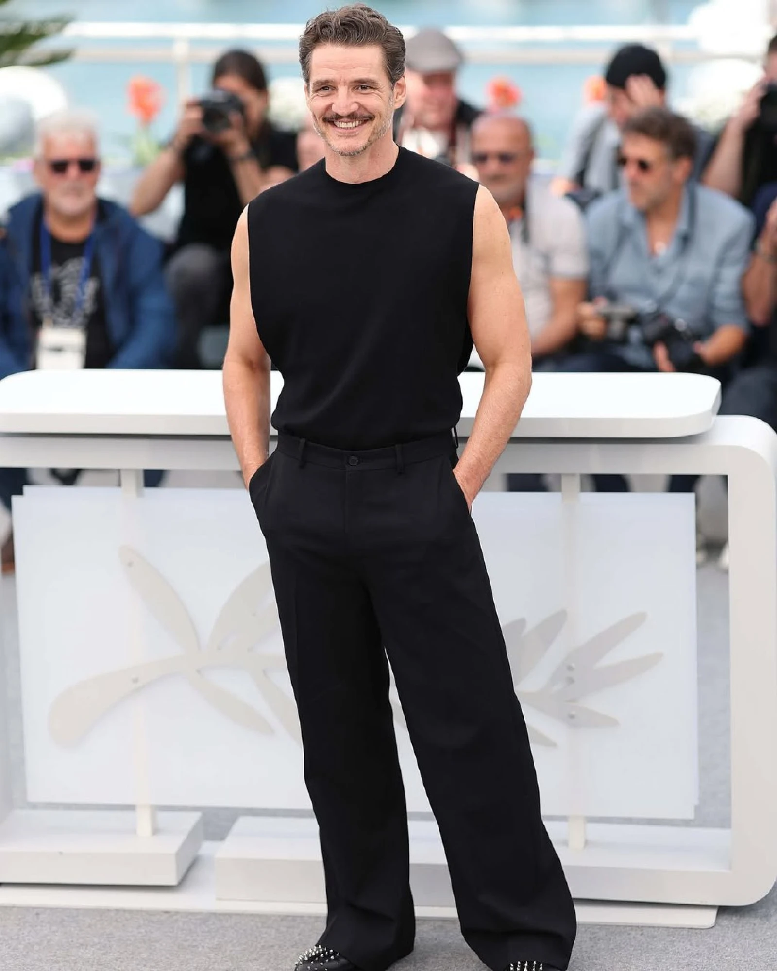 Педро Паскаль у Calvin Klein на Каннському кінофестивалі 2025