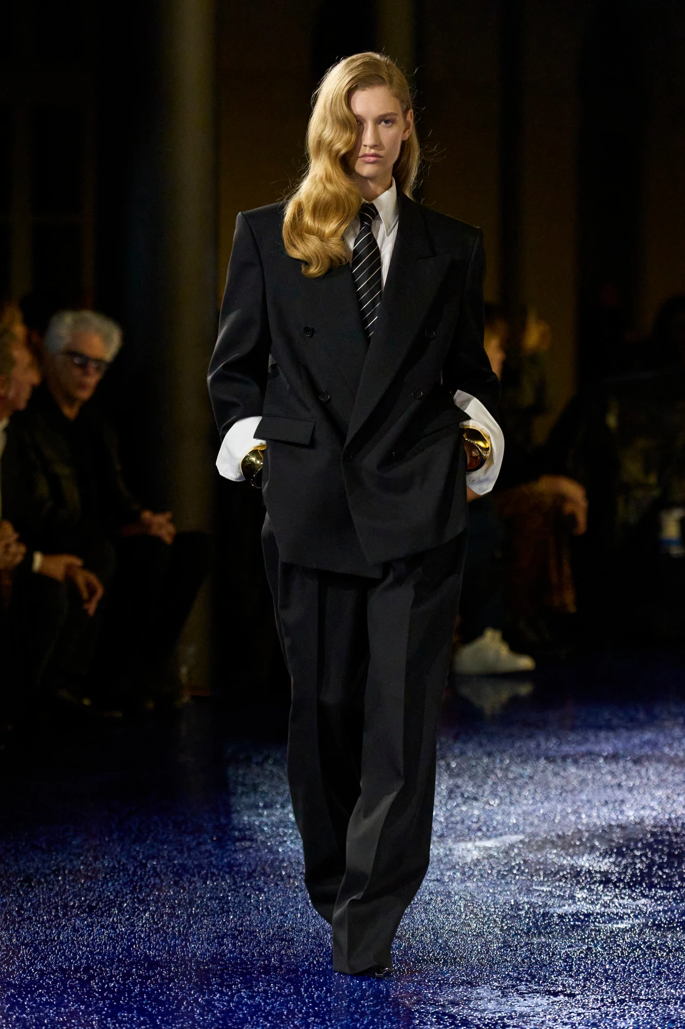 SAINT LAURENT ВЕСНА-ЛІТО — 2025