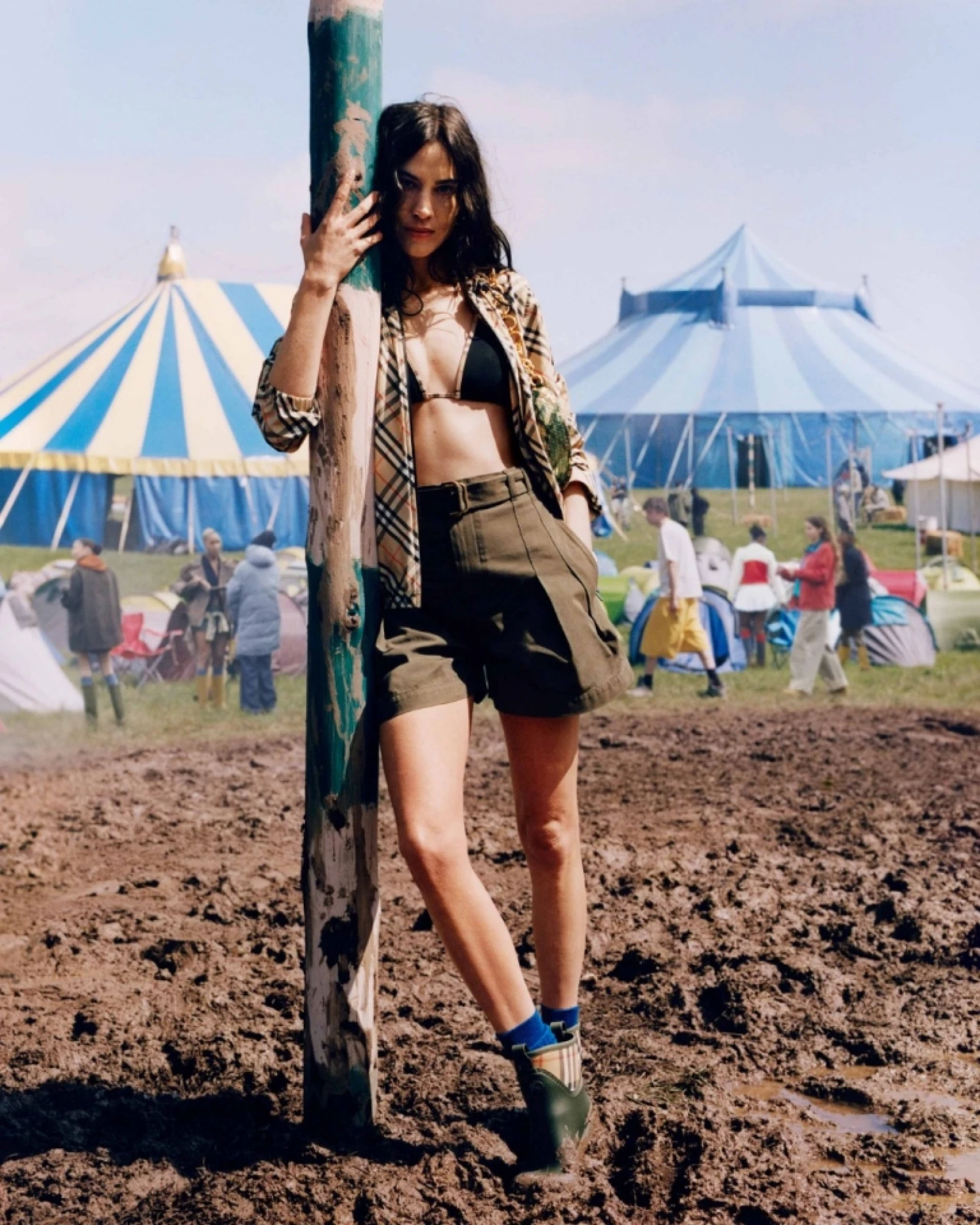 Рекламна кампанія Burberry Festival