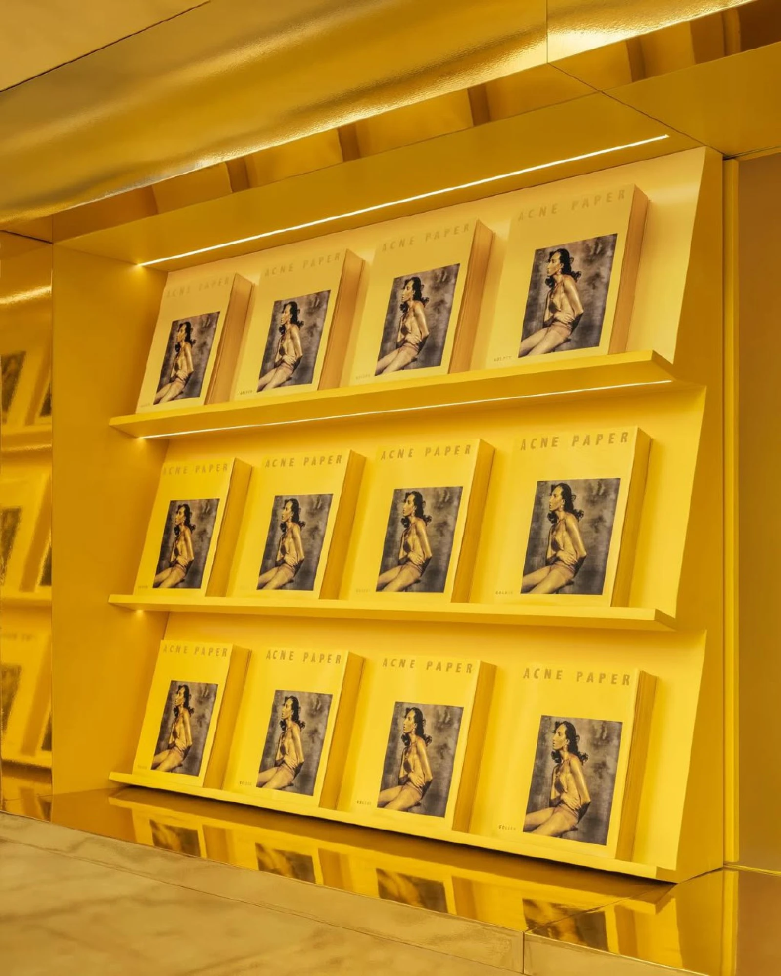 Acne Studios відзначає 20-річчя видання Acne Paper
