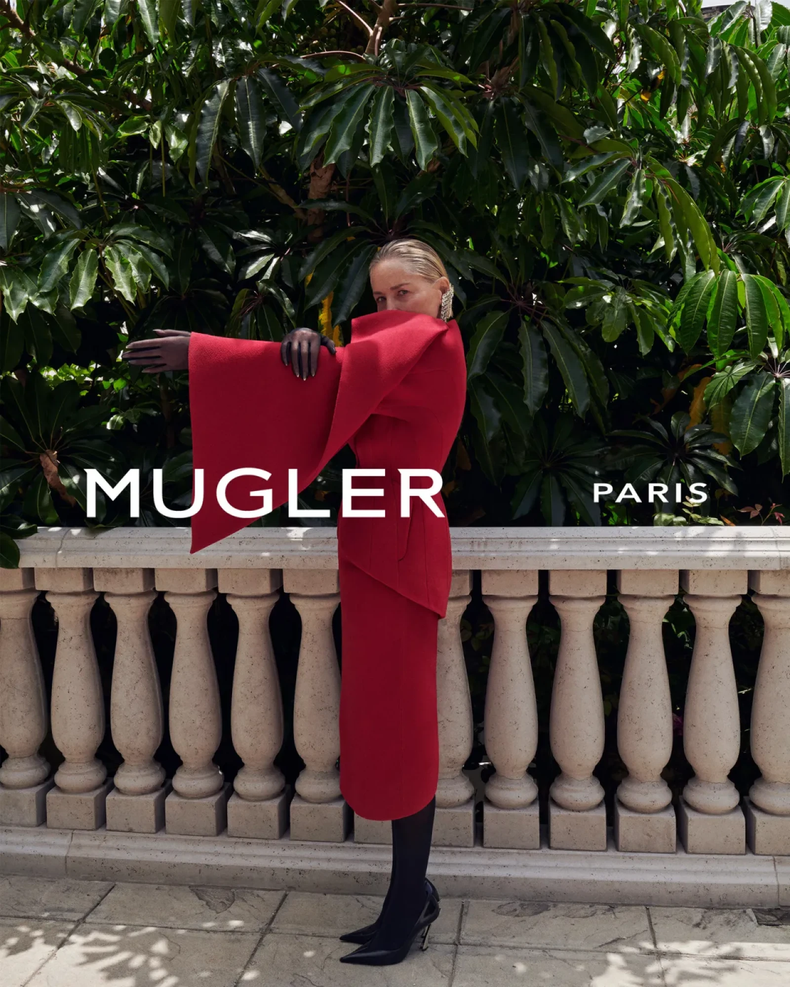 Шерон Стоун для Mugler