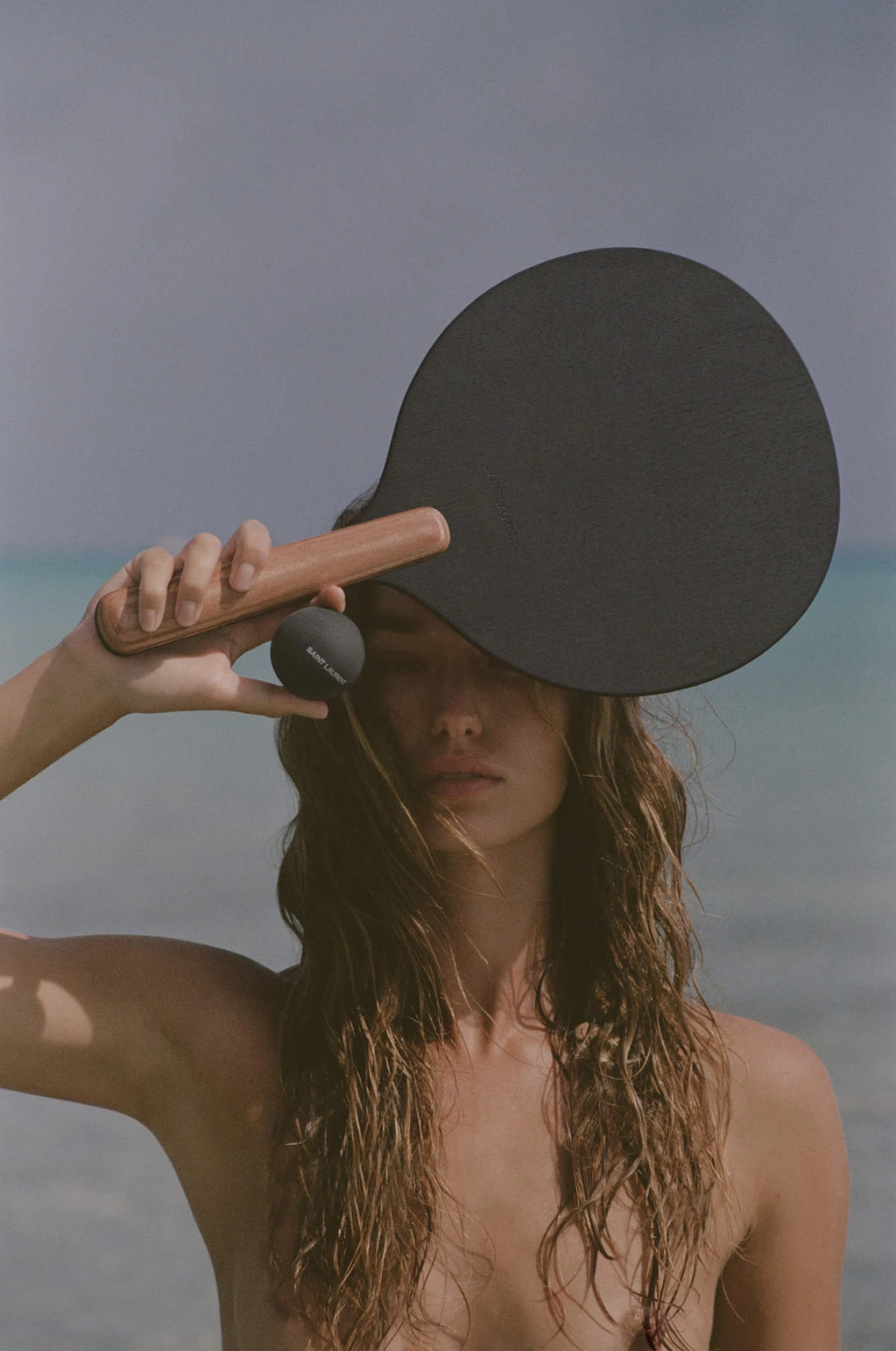 Saint Laurent представив нову рекламну кампанію Shades of Summer