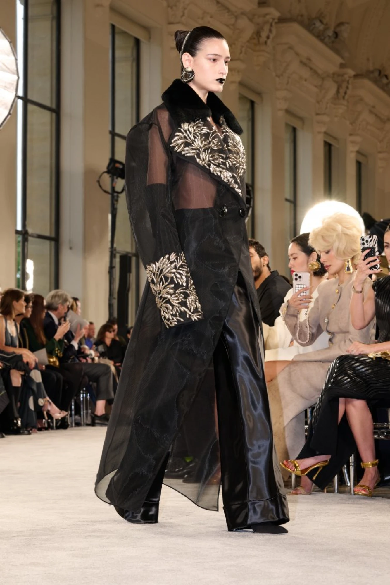 Schiaparelli haute couture осінь-зима — 2025/26