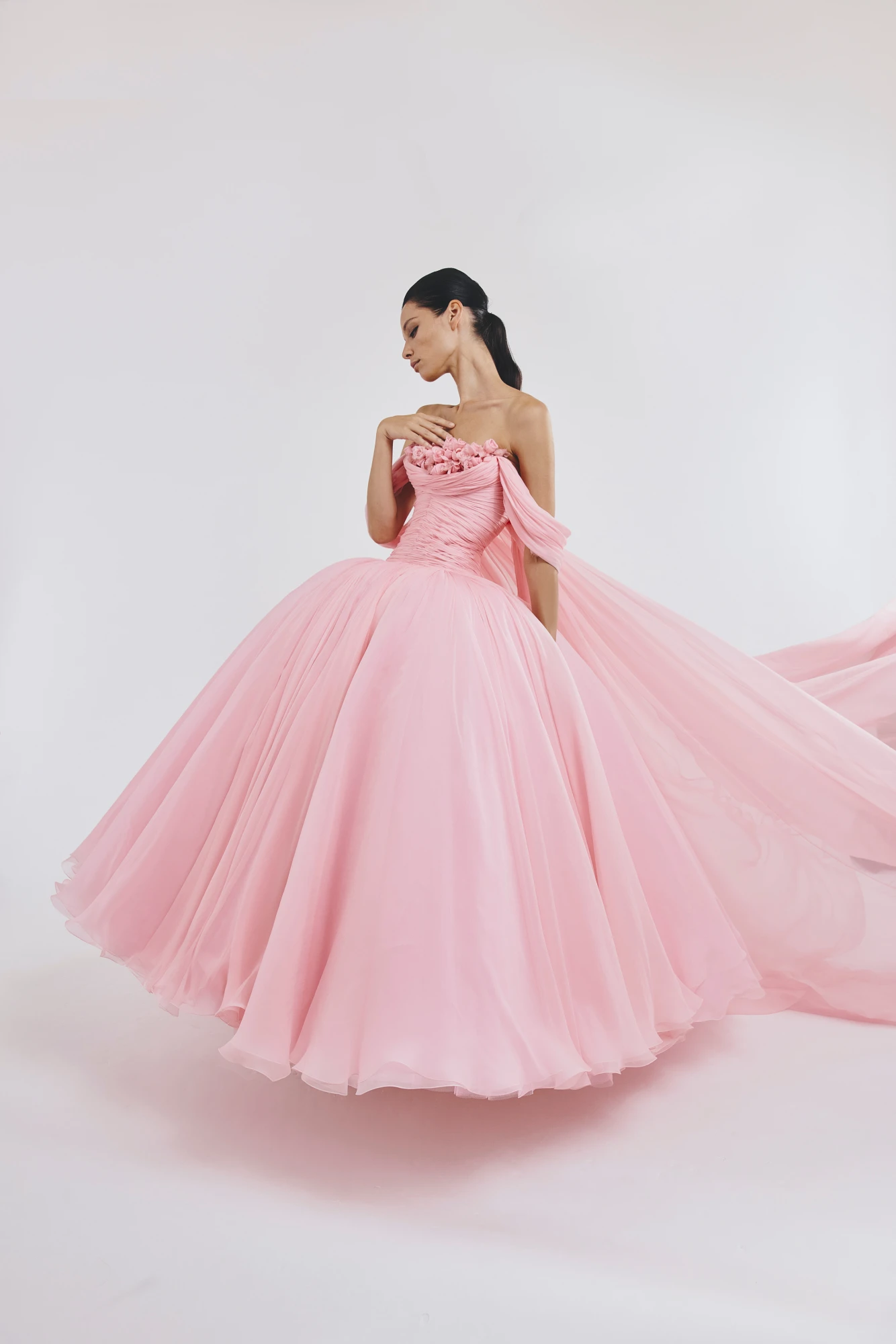 Giambattista Valli haute couture осінь-зима — 2025/26