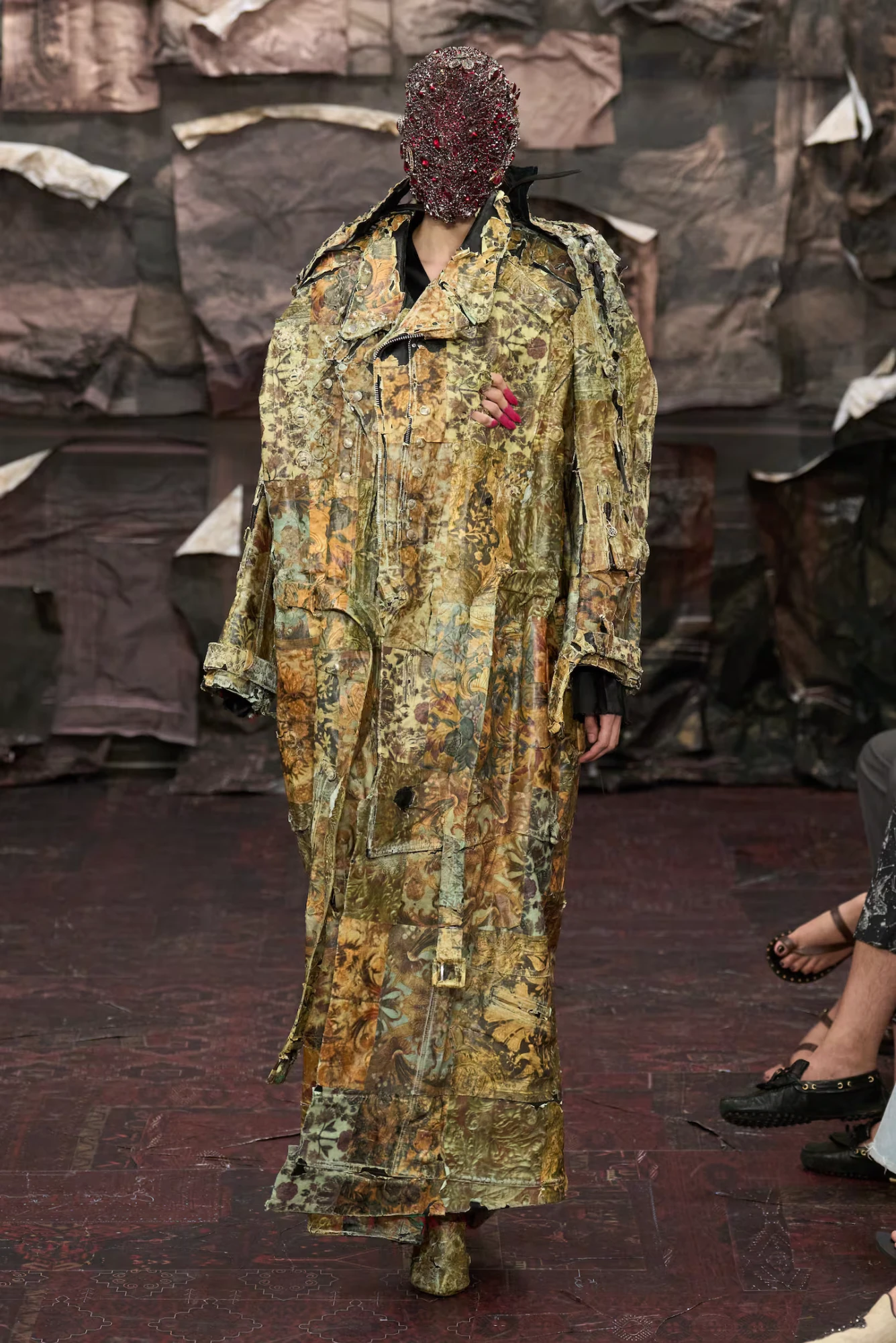 Дебют Гленна Мартенса в Maison Margiela