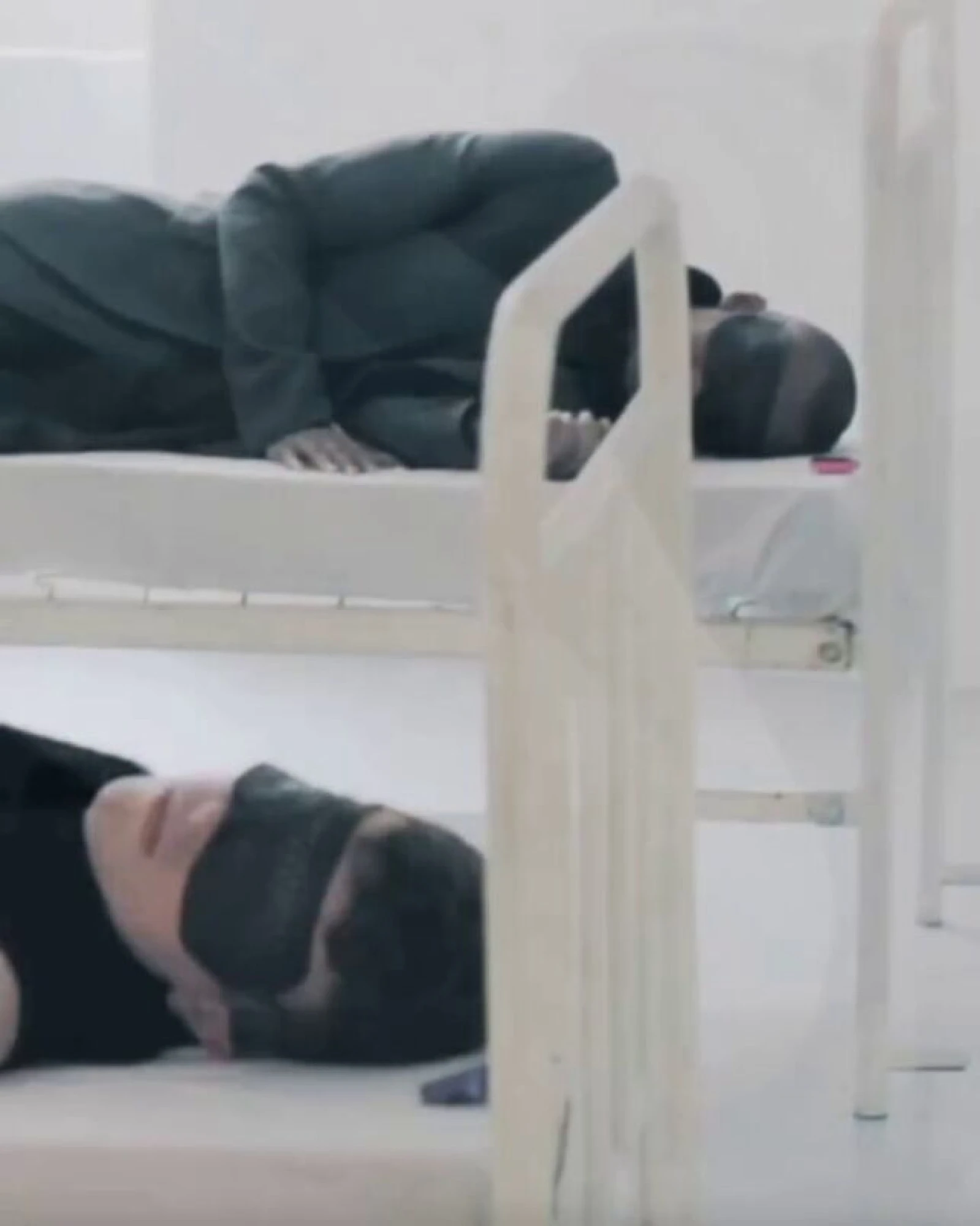 Витяг з відео, знятого під час показу Y. Project By Yohan Serfaty Homme весна-літо 2013 на Тижні моди в Парижі, 27 червня 2012 року.