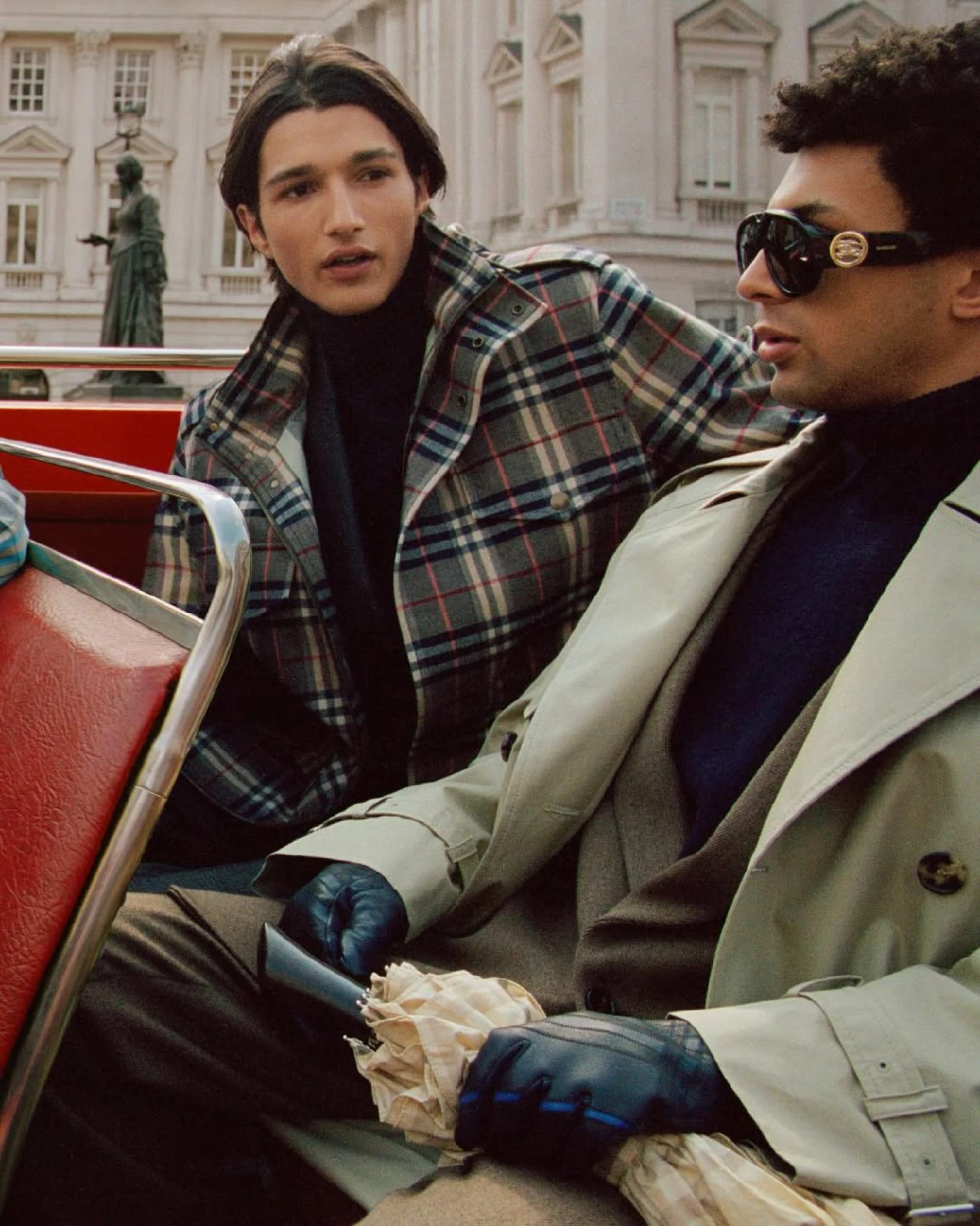 Рекламна кампанія Burberry осінь-2025 Back to the City