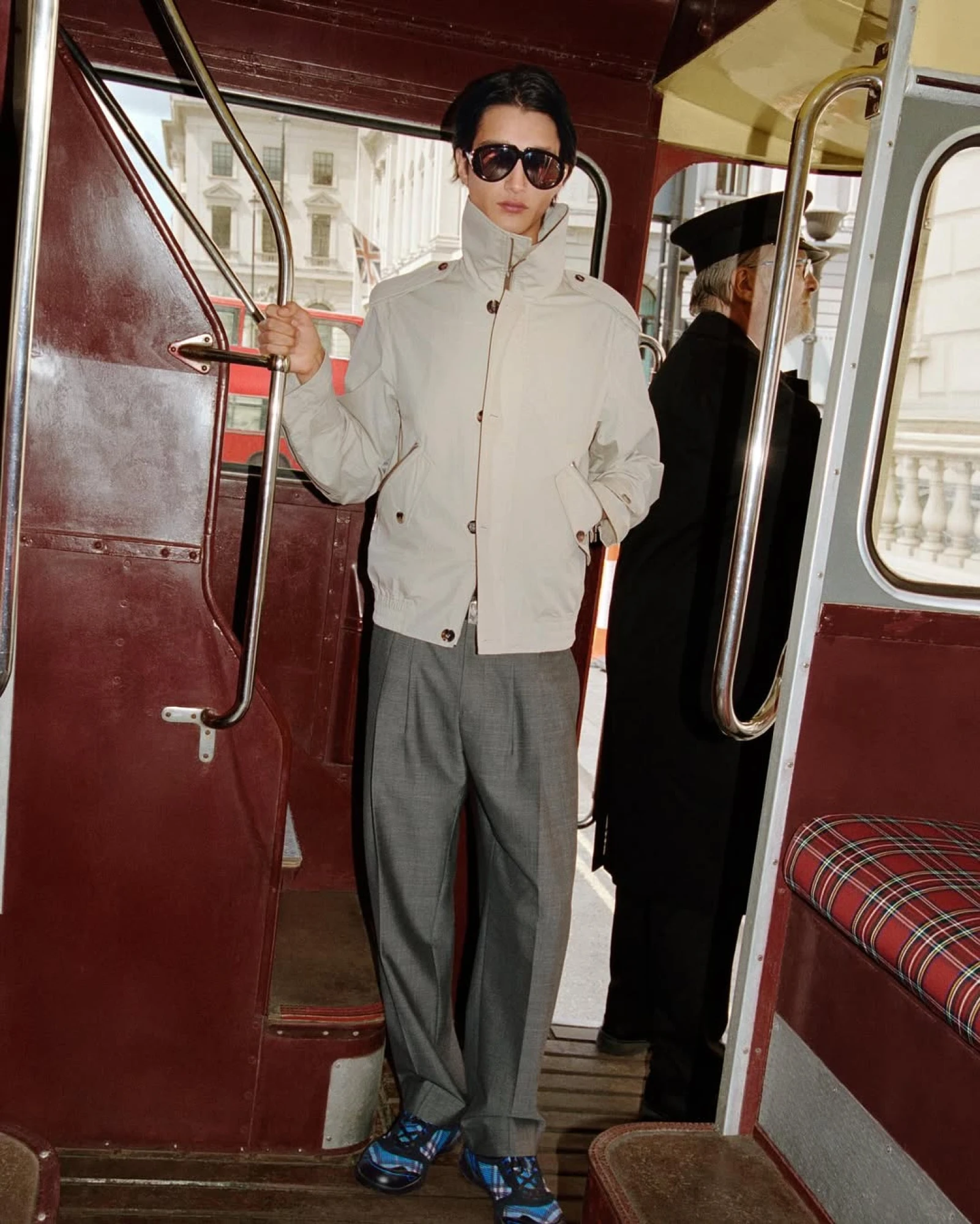 Рекламна кампанія Burberry осінь-2025 Back to the City