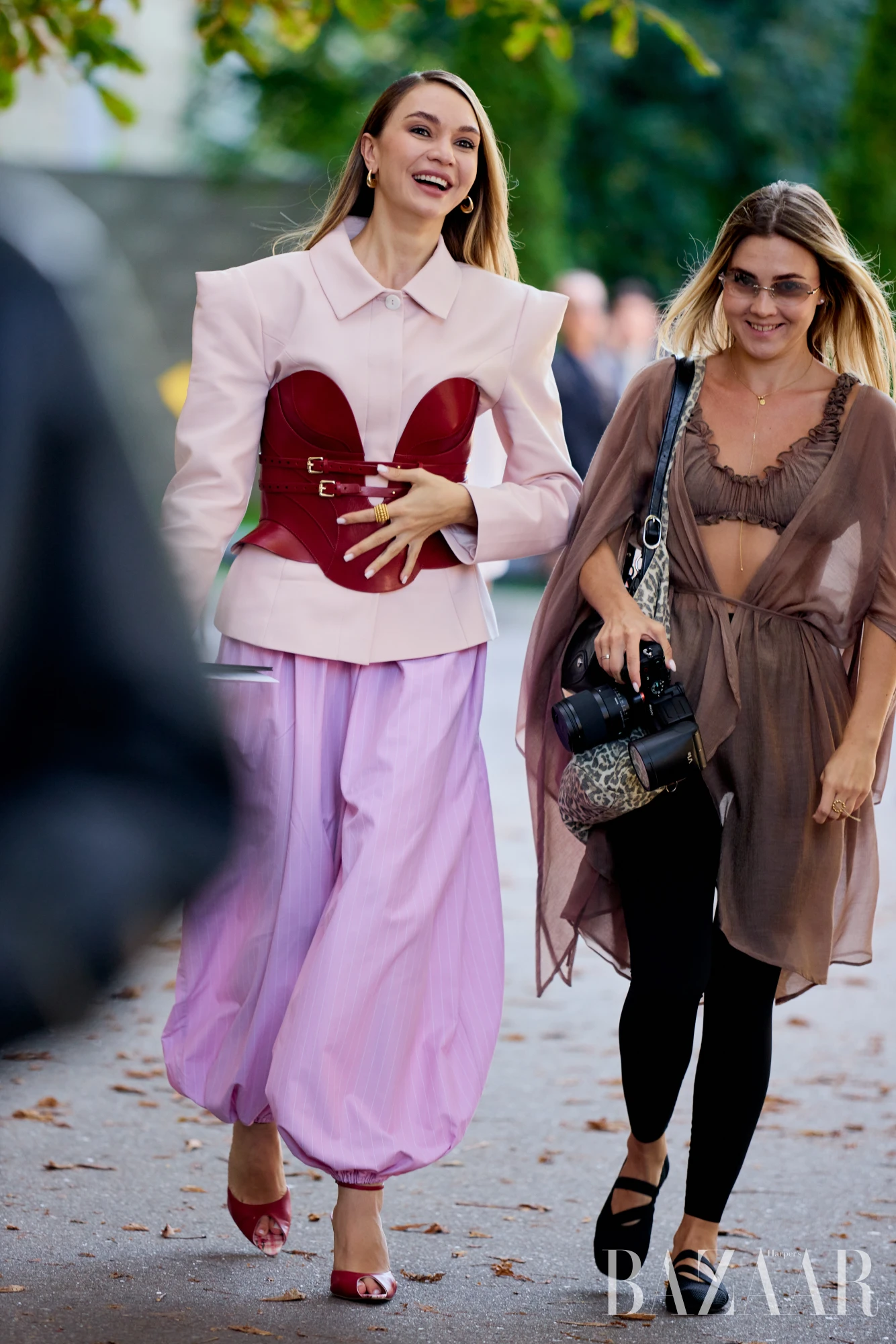 Streetstyle Ukrainian Fashion Week сезону весна-літо — 2026