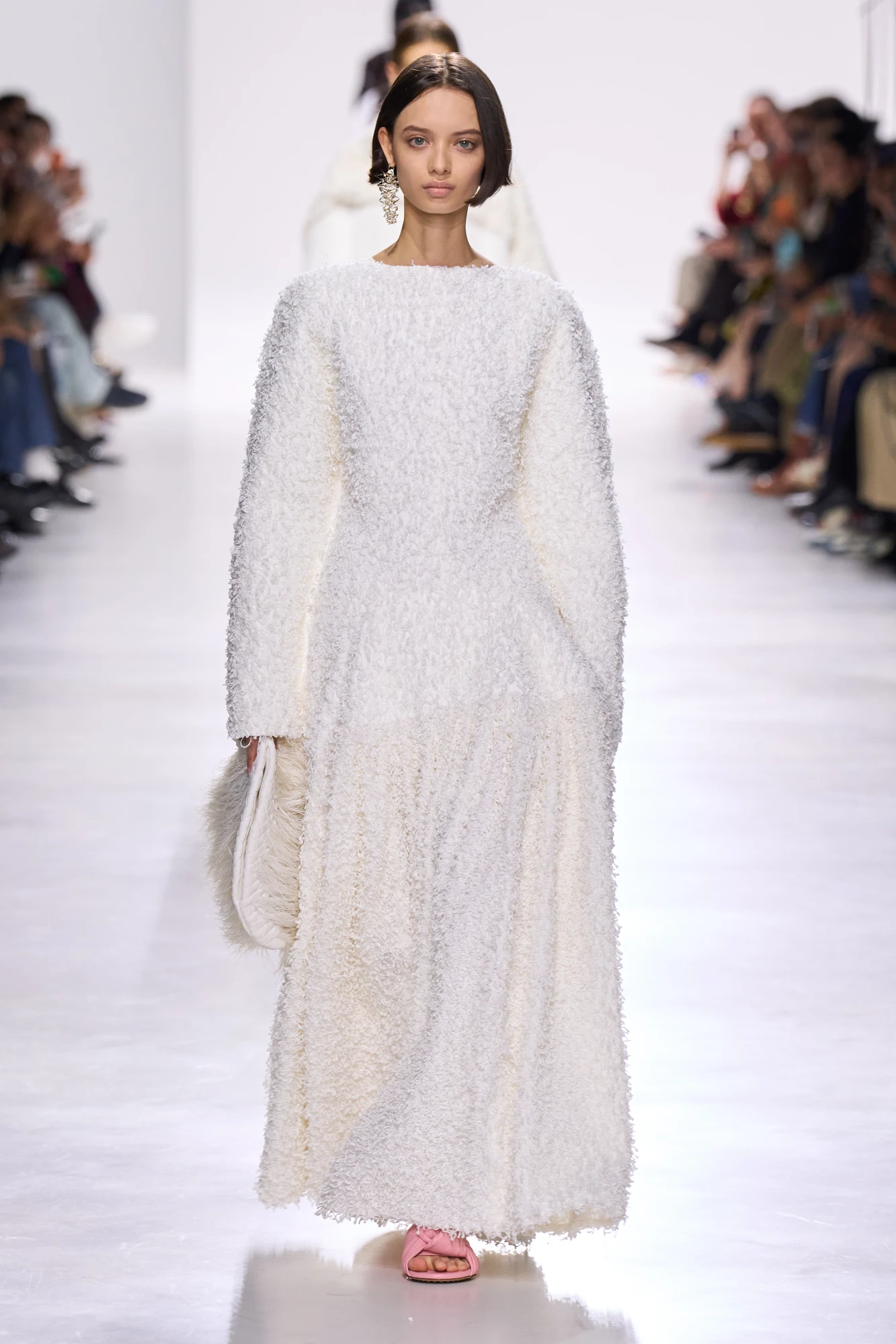 Bottega Veneta весна-літо — 2026: нова ера бренду на чолі з Луїз Троттер