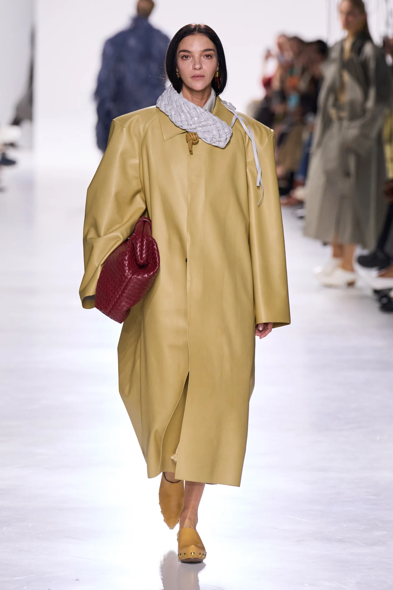 Bottega Veneta весна-літо — 2026: нова ера бренду на чолі з Луїз Троттер