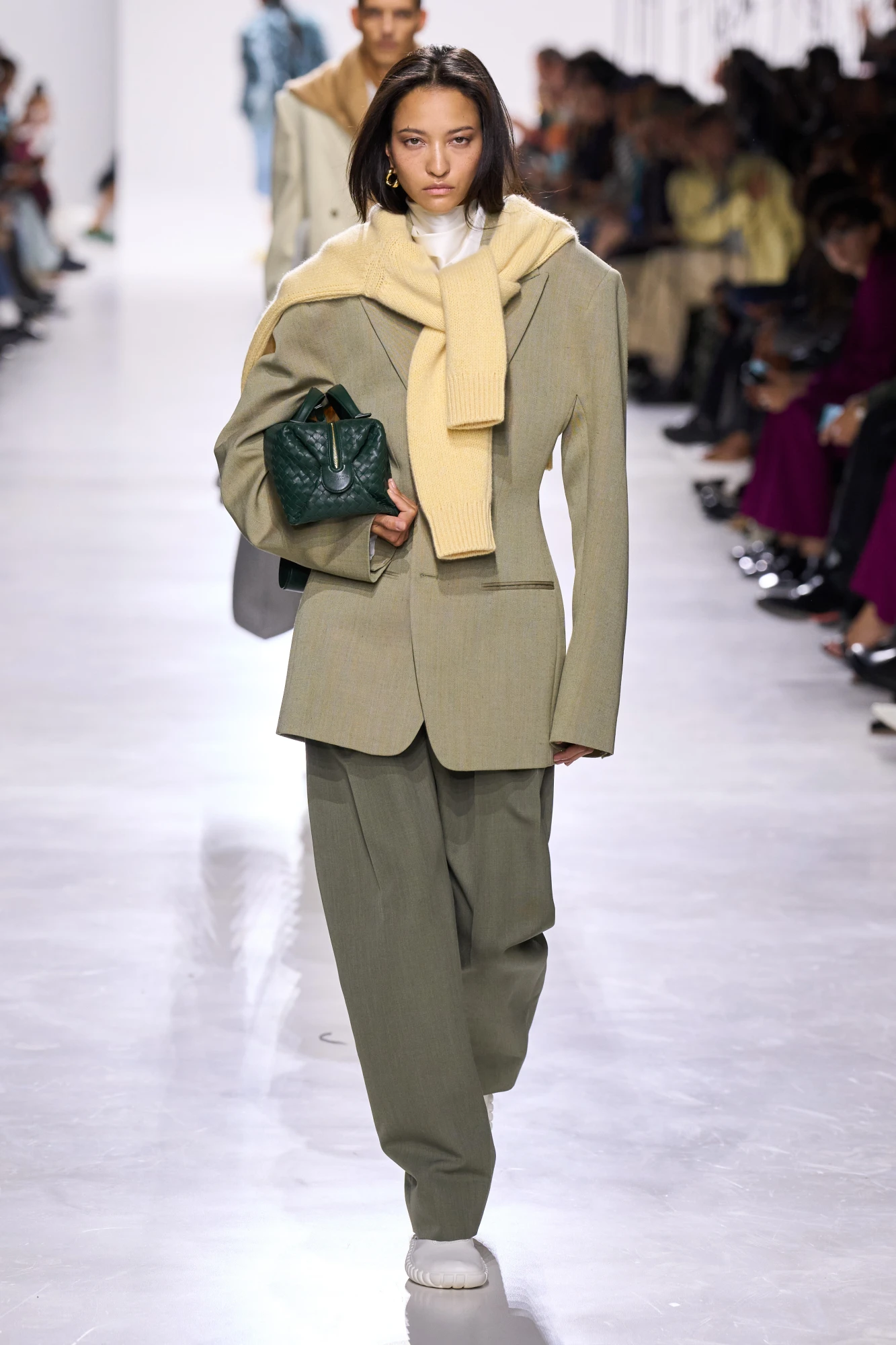 Bottega Veneta весна-літо — 2026: нова ера бренду на чолі з Луїз Троттер