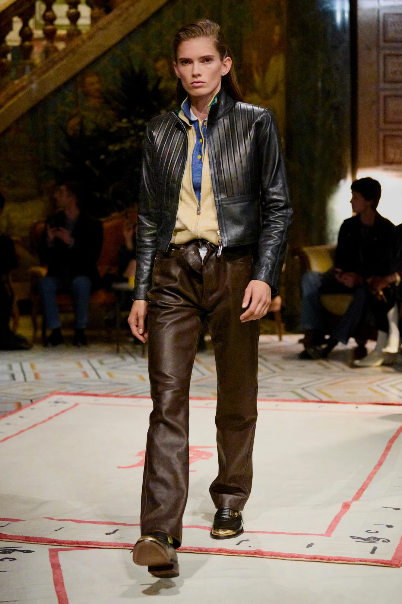 Versace весна-літо — 2026: як минув дебют нового креативного директора Даріо Вітале