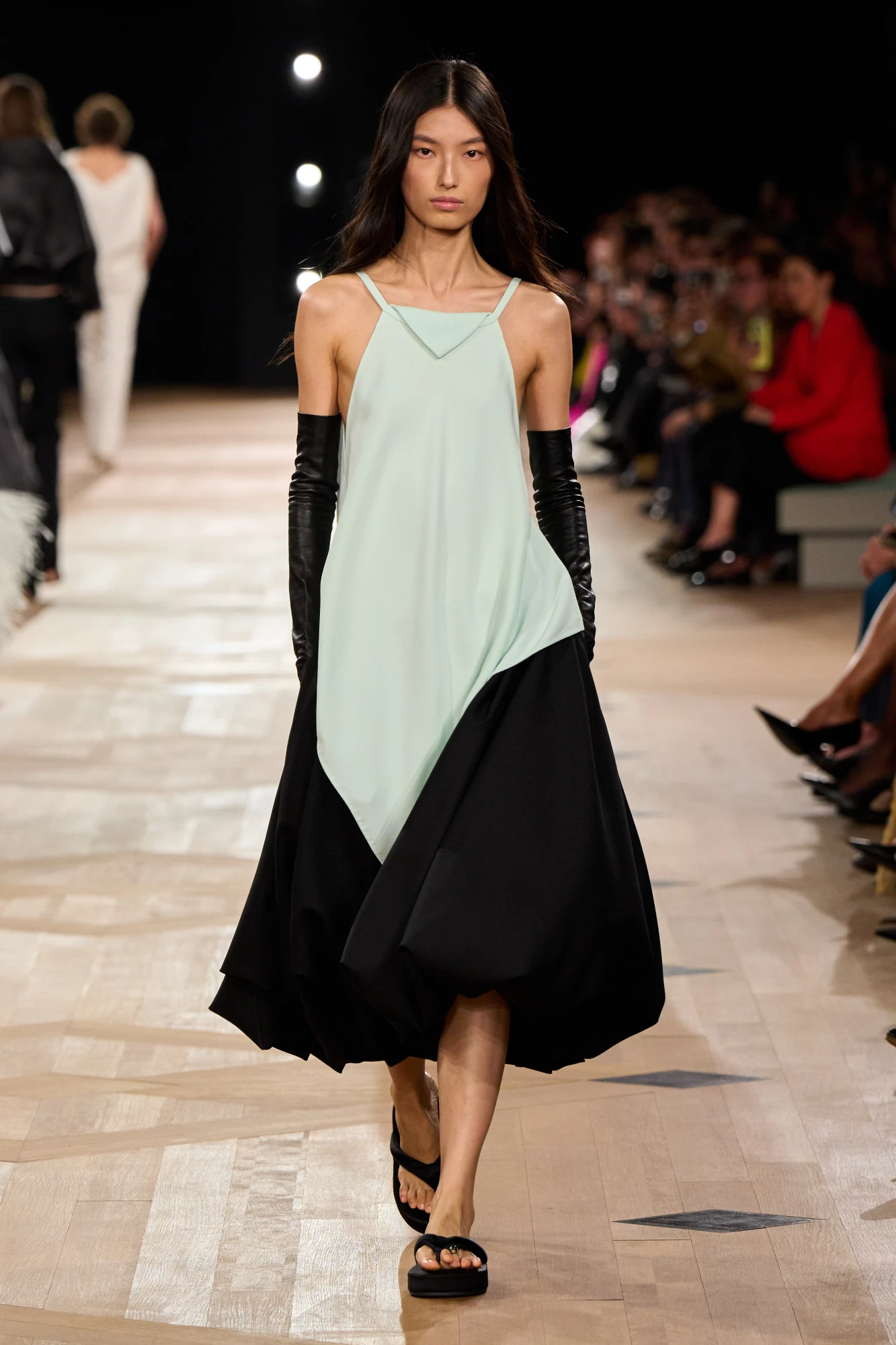 Balenciaga весна-літо — 2026