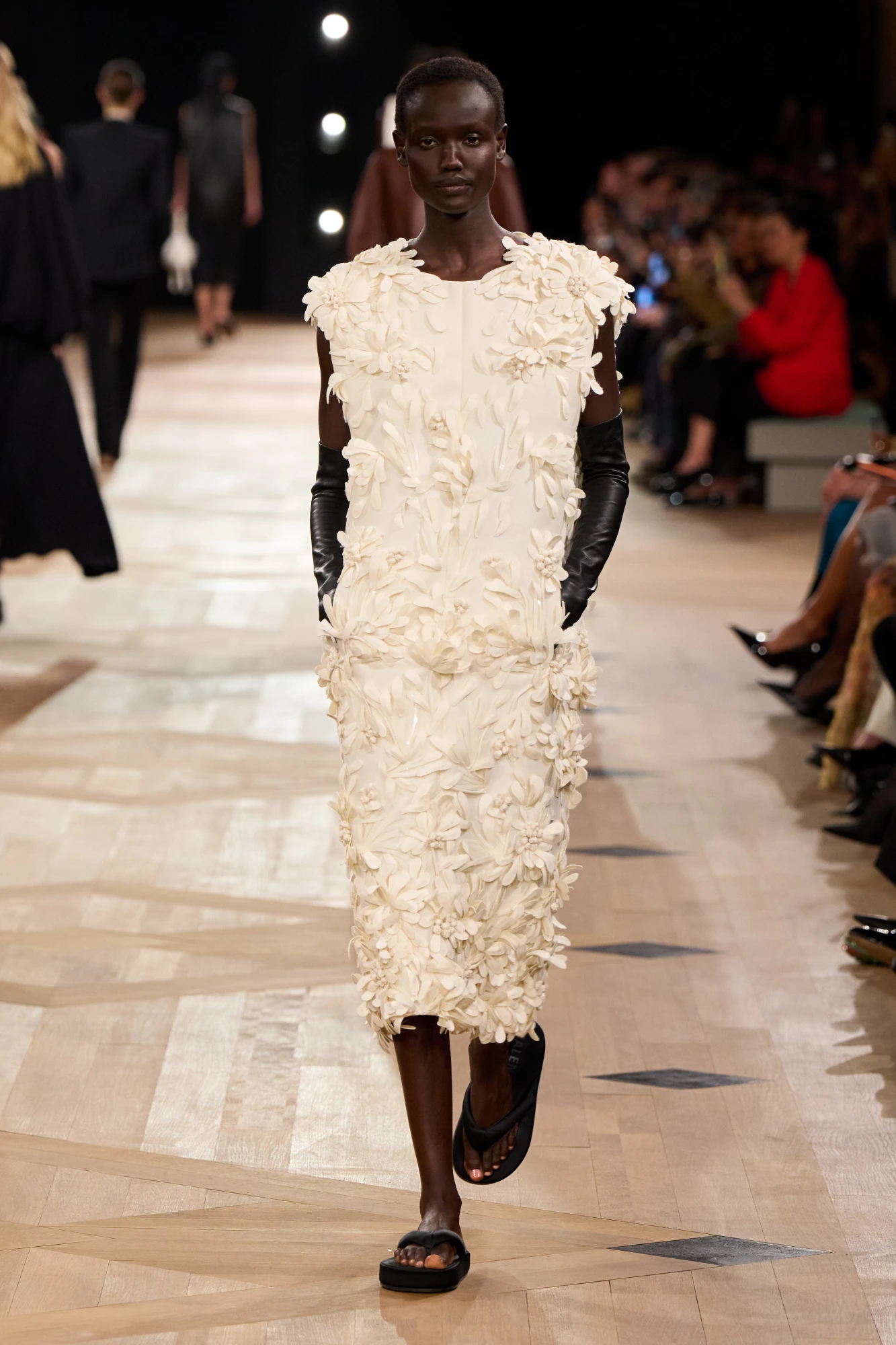 Balenciaga весна-літо — 2026