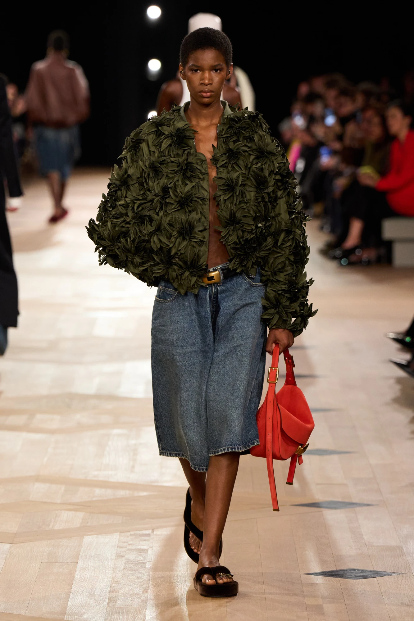 Balenciaga весна-літо — 2026