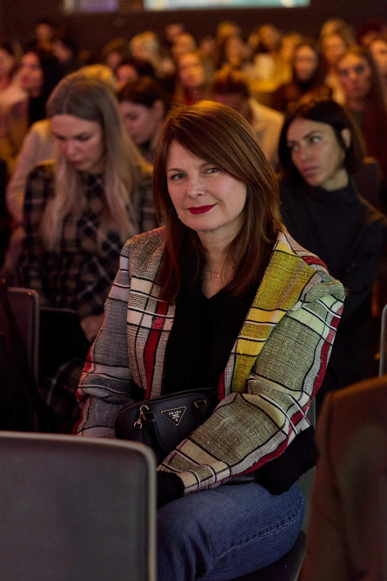 ELLE ACTIVE FORUM 456