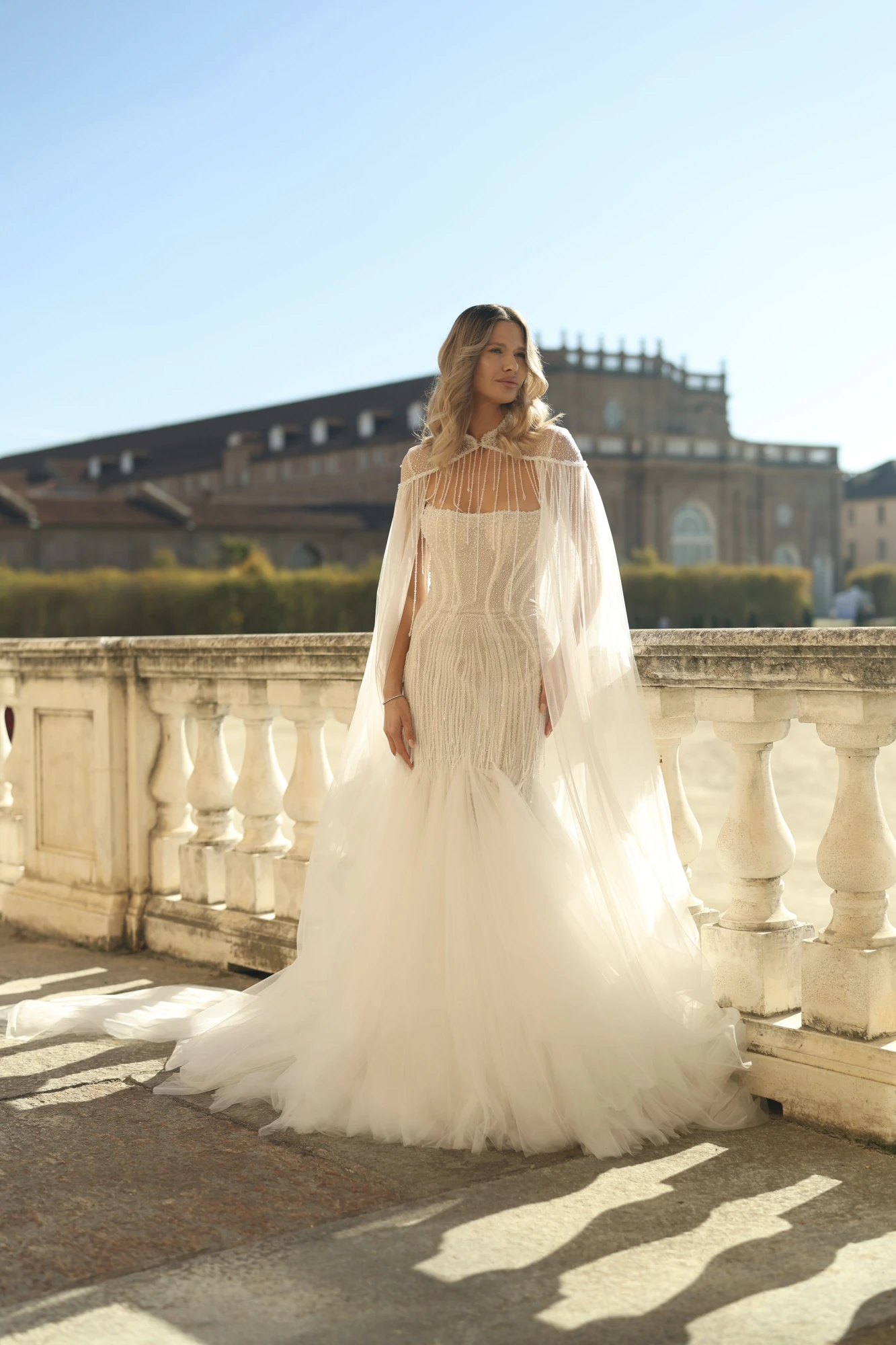 White Wedding Platform