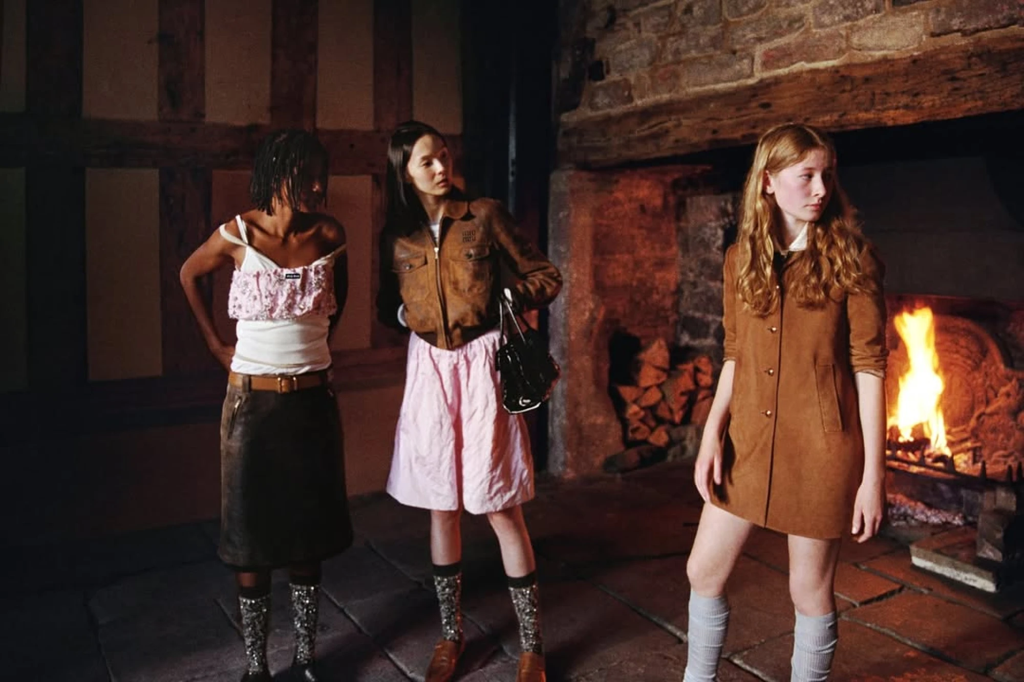 Святкова рекламна кампанія Miu Miu 2025