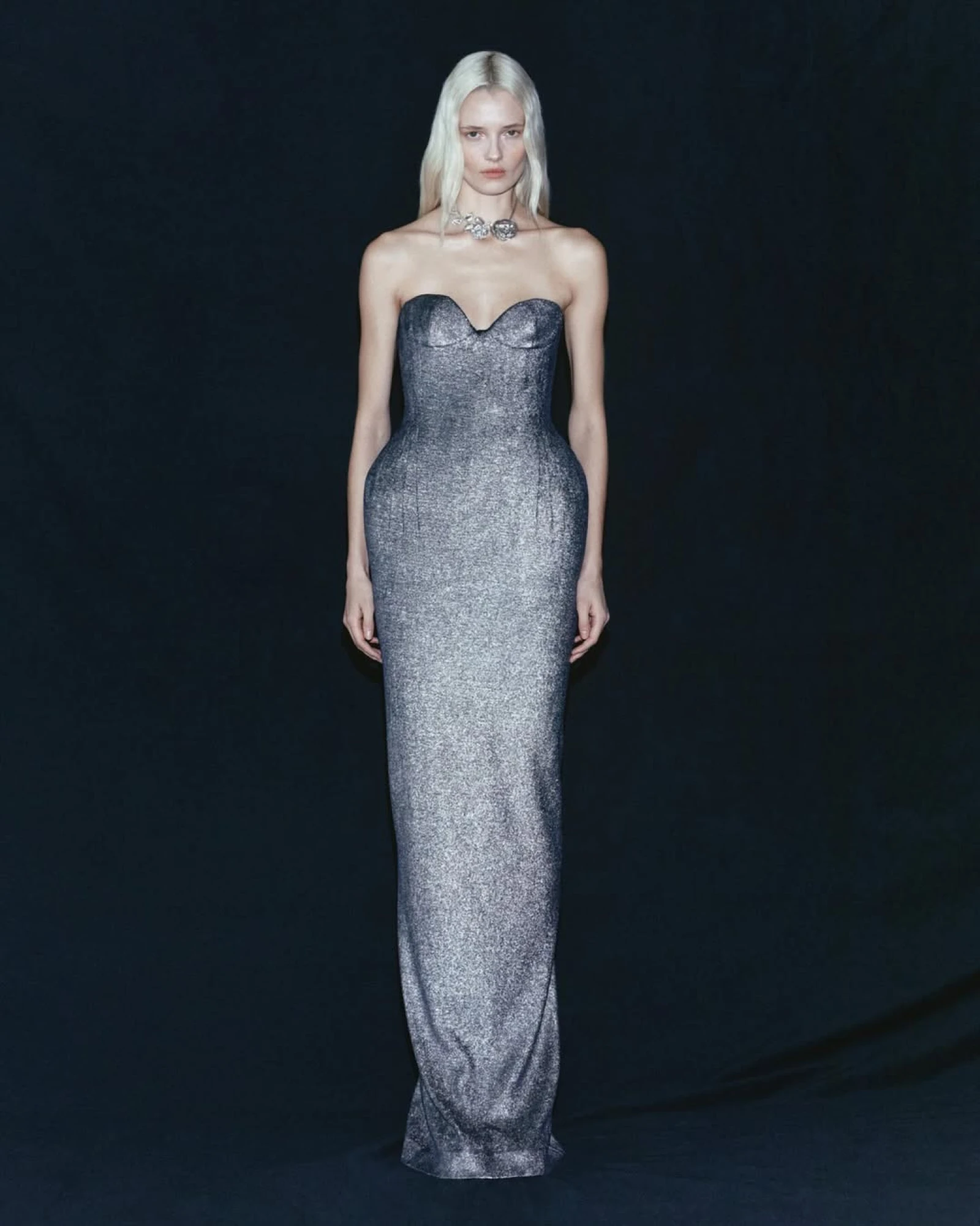 Що одягнути на Новий рік — 2026: сукня Magda Butrym 