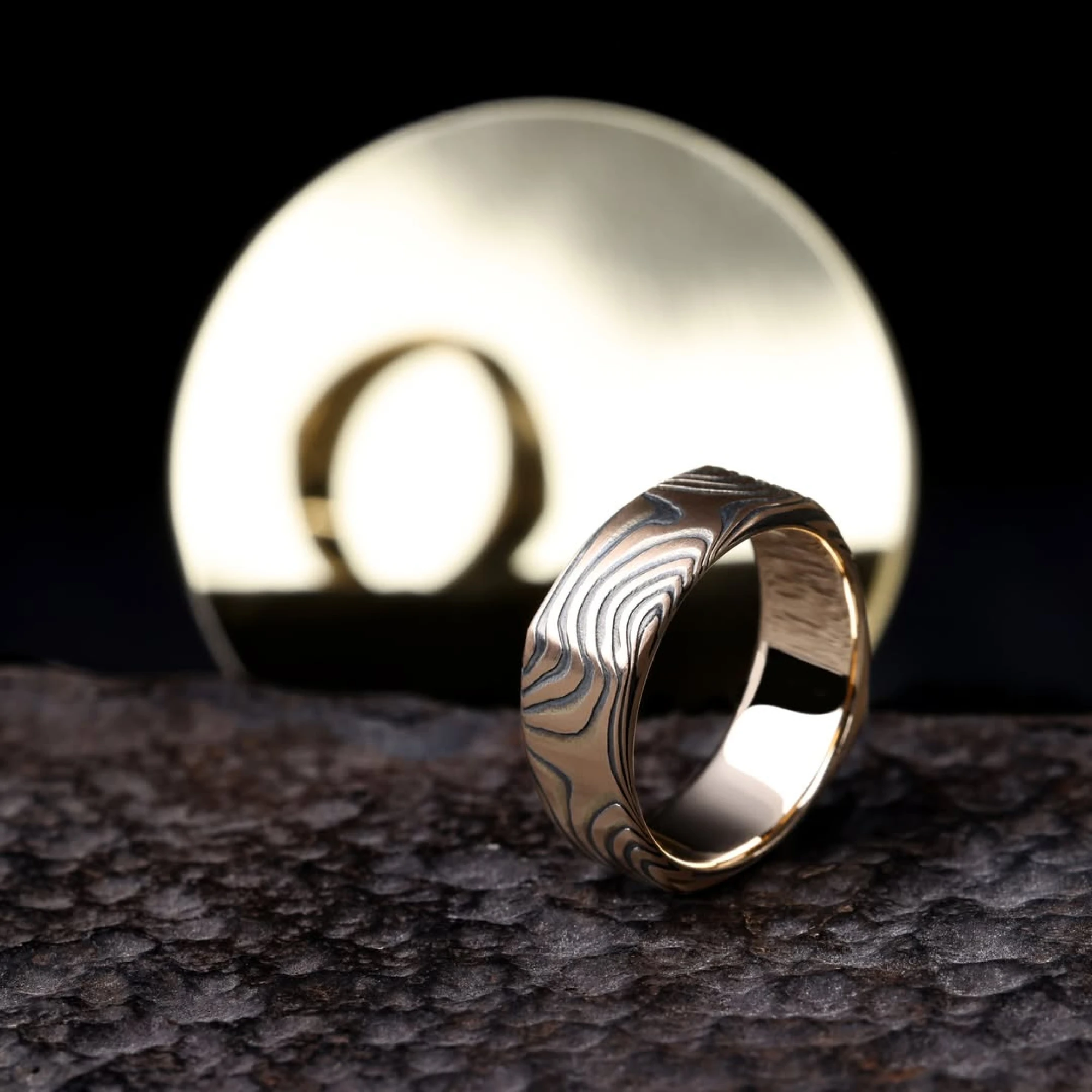 Ідеї подарунків на Новий рік — 2026: перстень мокуме Kochut 