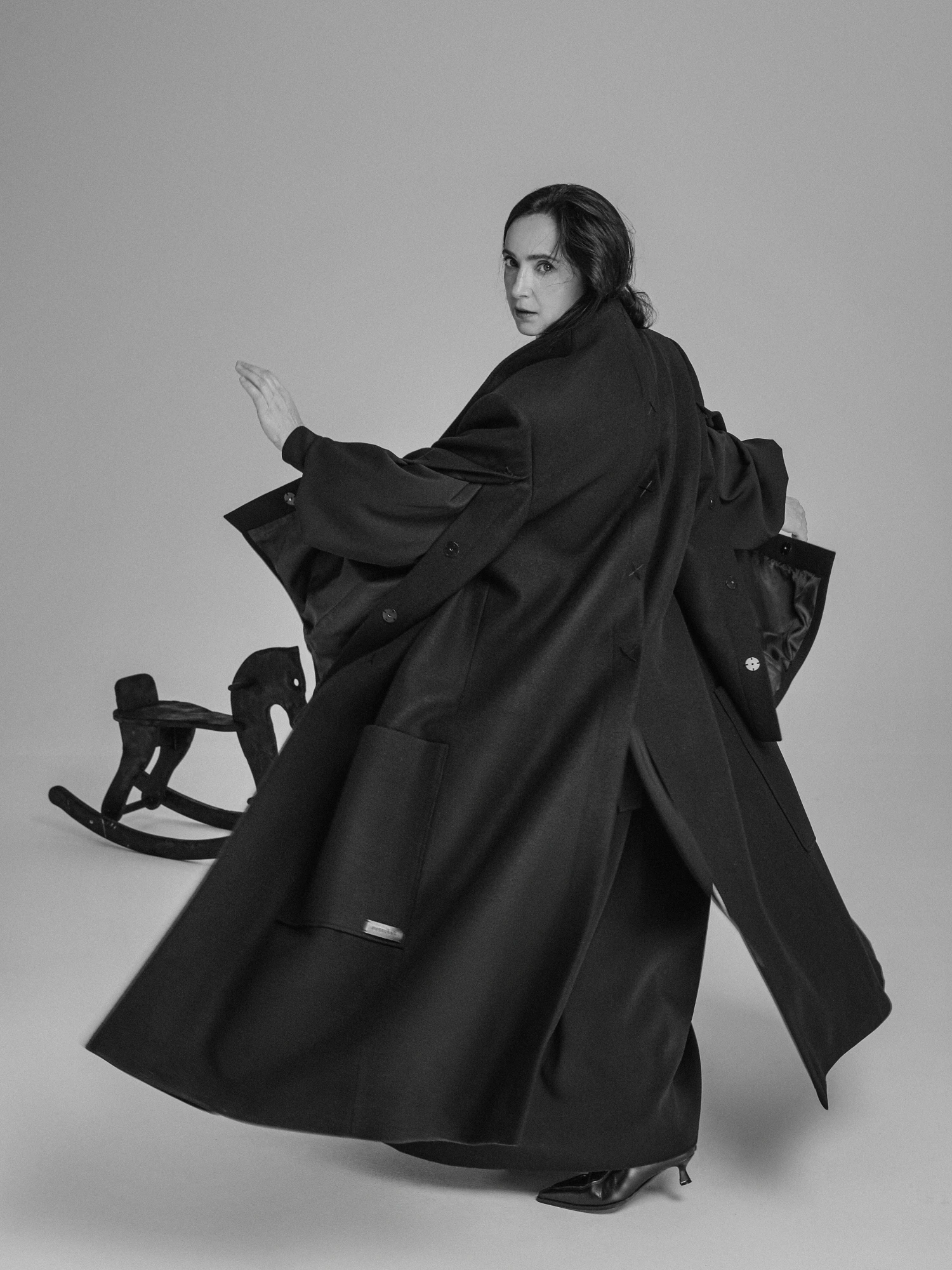 актриса Міхіна