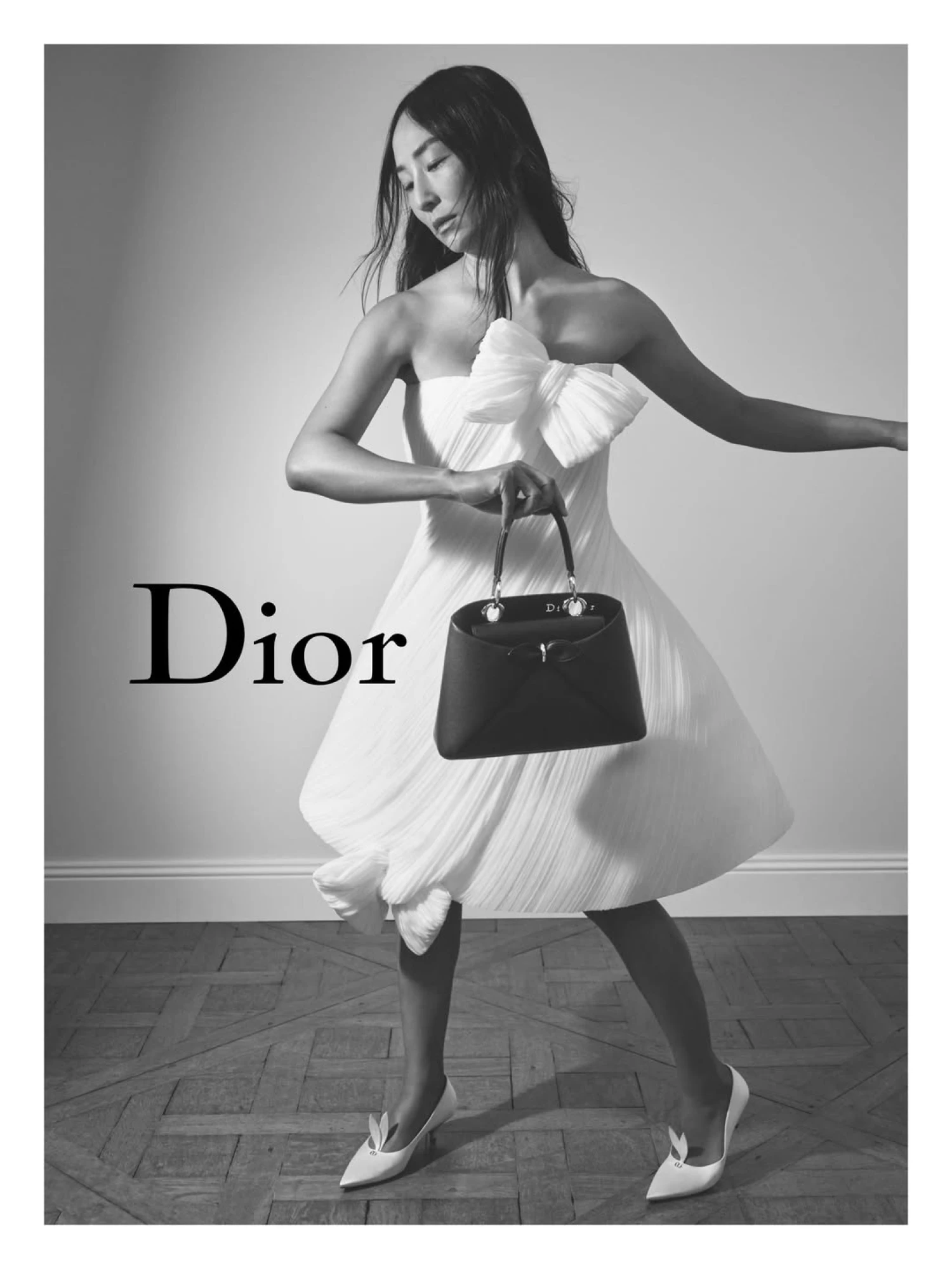 Ґрета Лі у першій рекламній кампанії Dior від Джонатана Андерсона