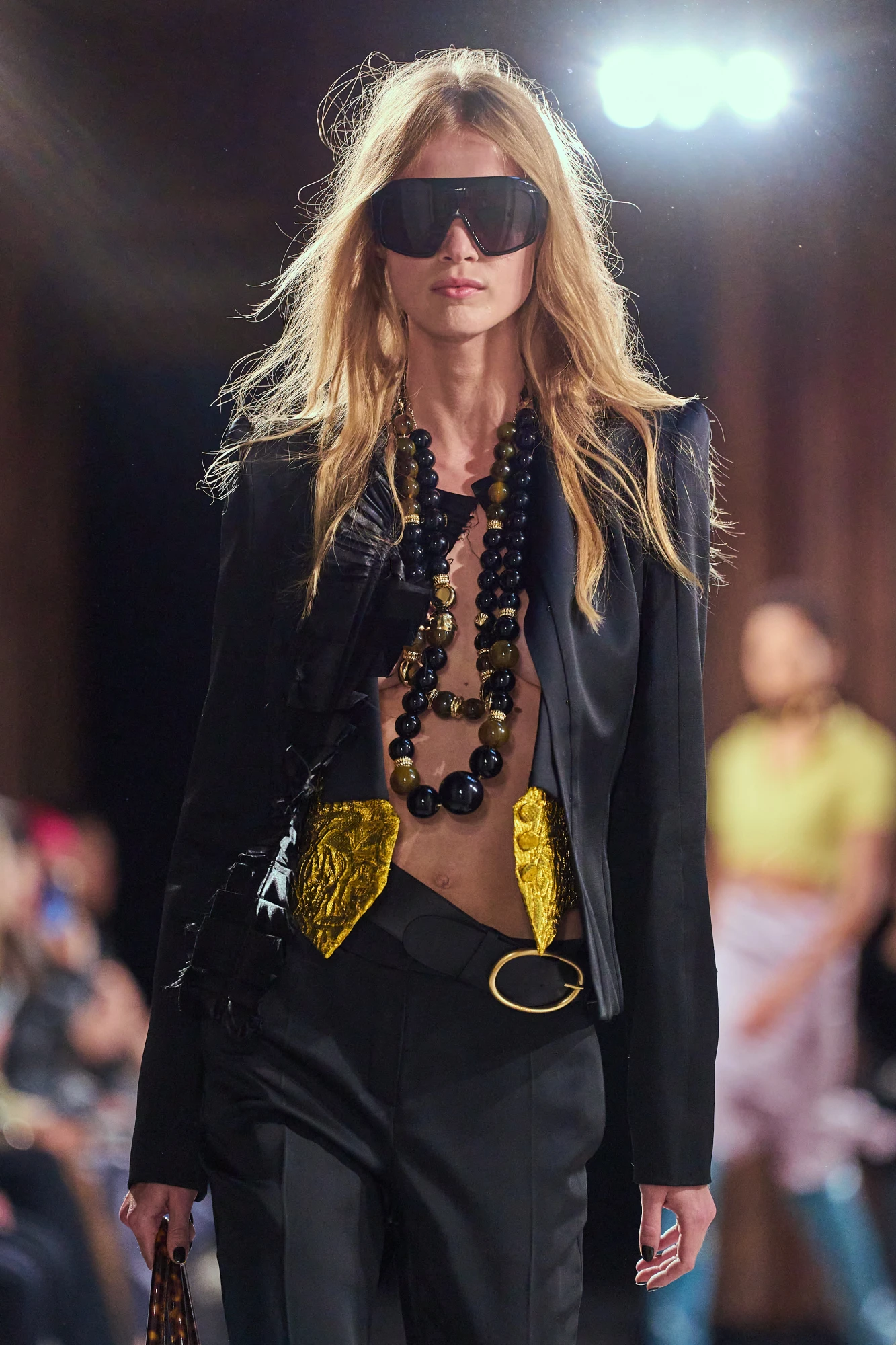 Як носити масивні прикраси у 2026 році 