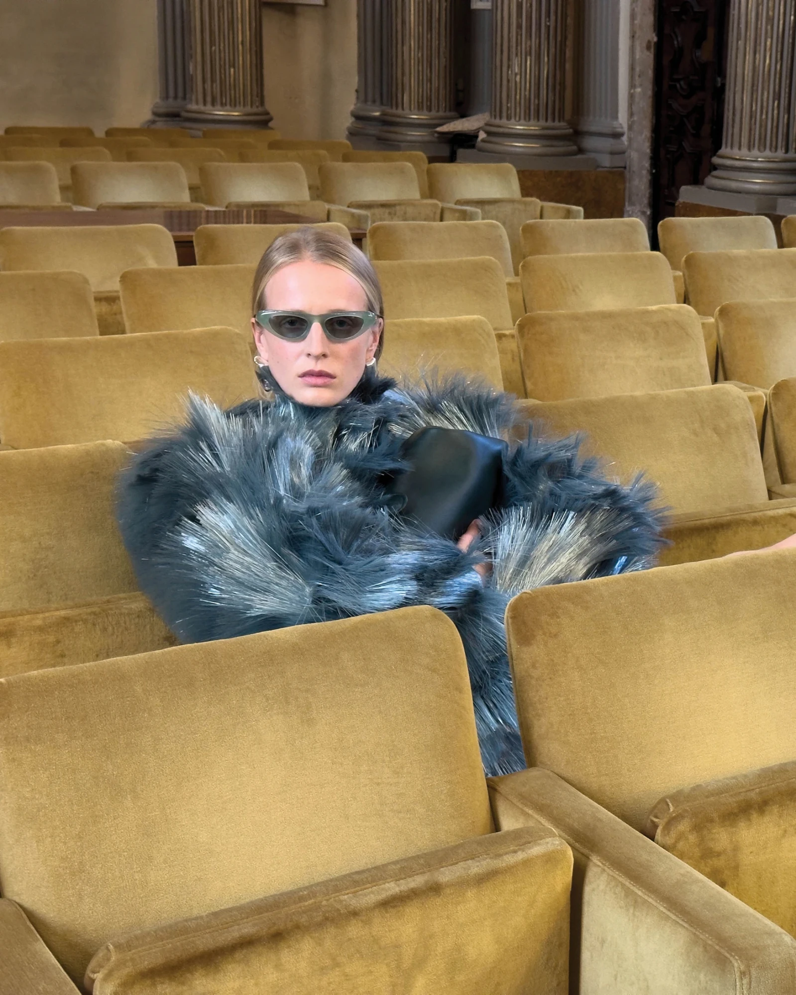 Нова рекламна кампанія Луїз Троттер для Bottega Veneta