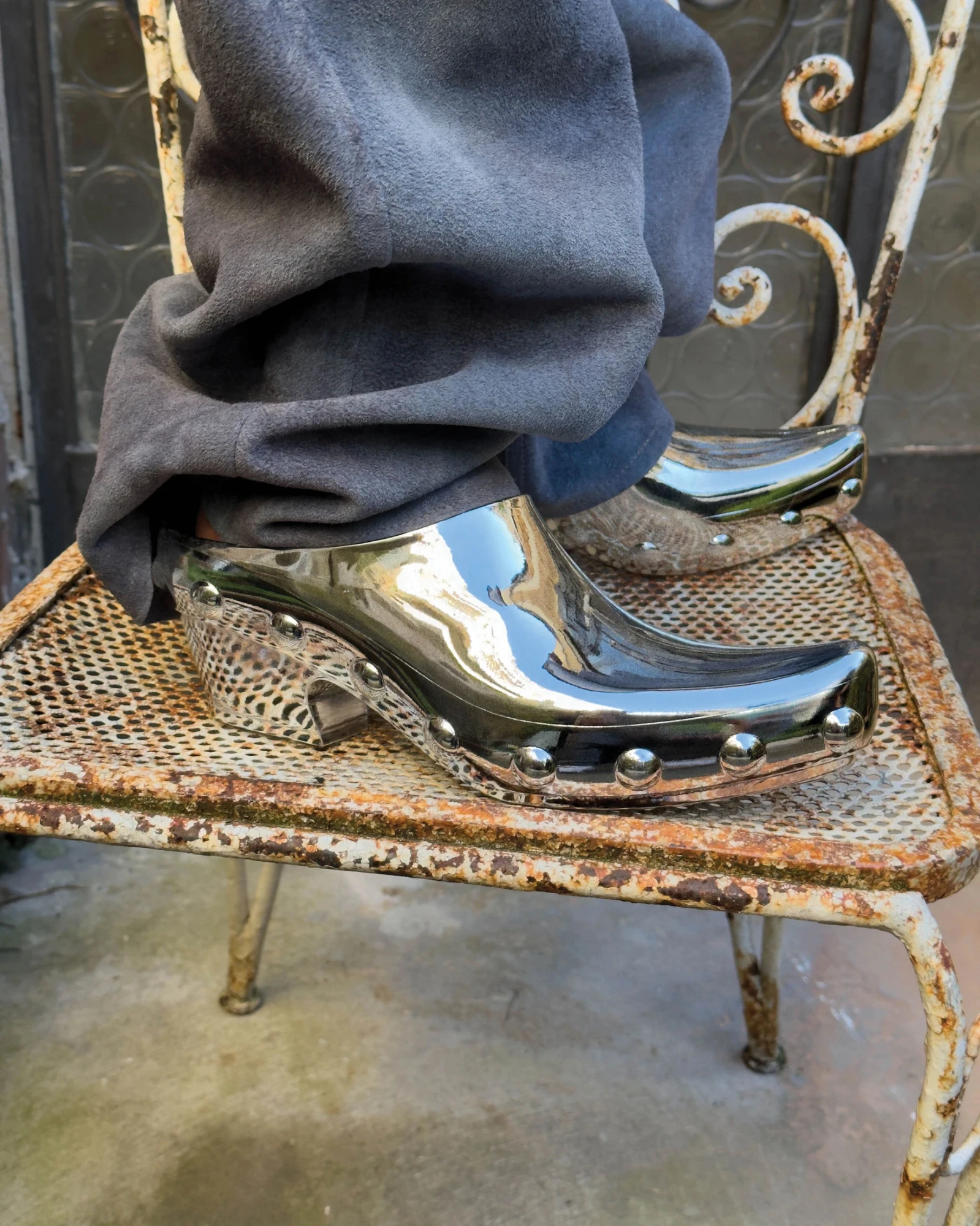 Нова рекламна кампанія Луїз Троттер для Bottega Veneta