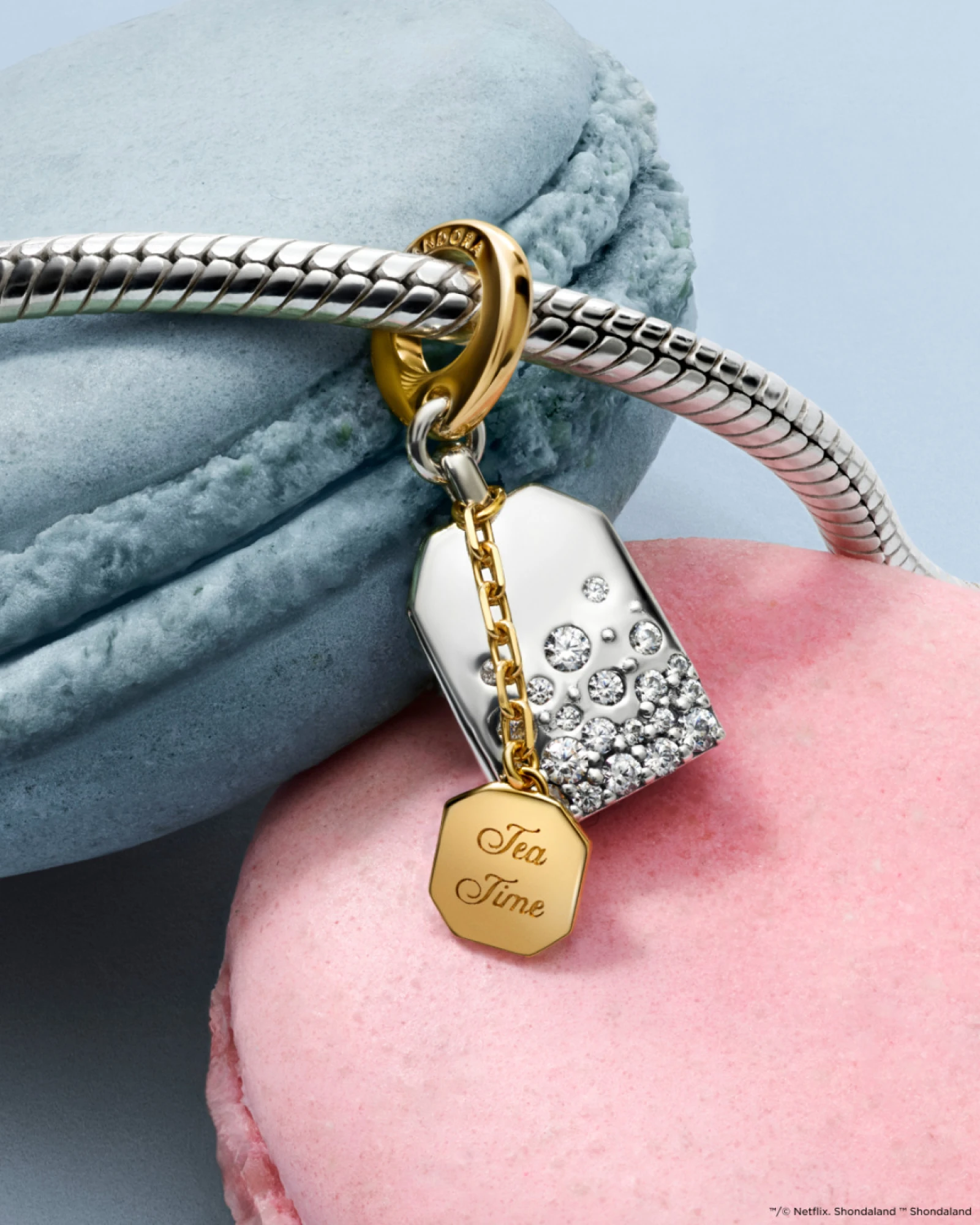 Pandora браслет