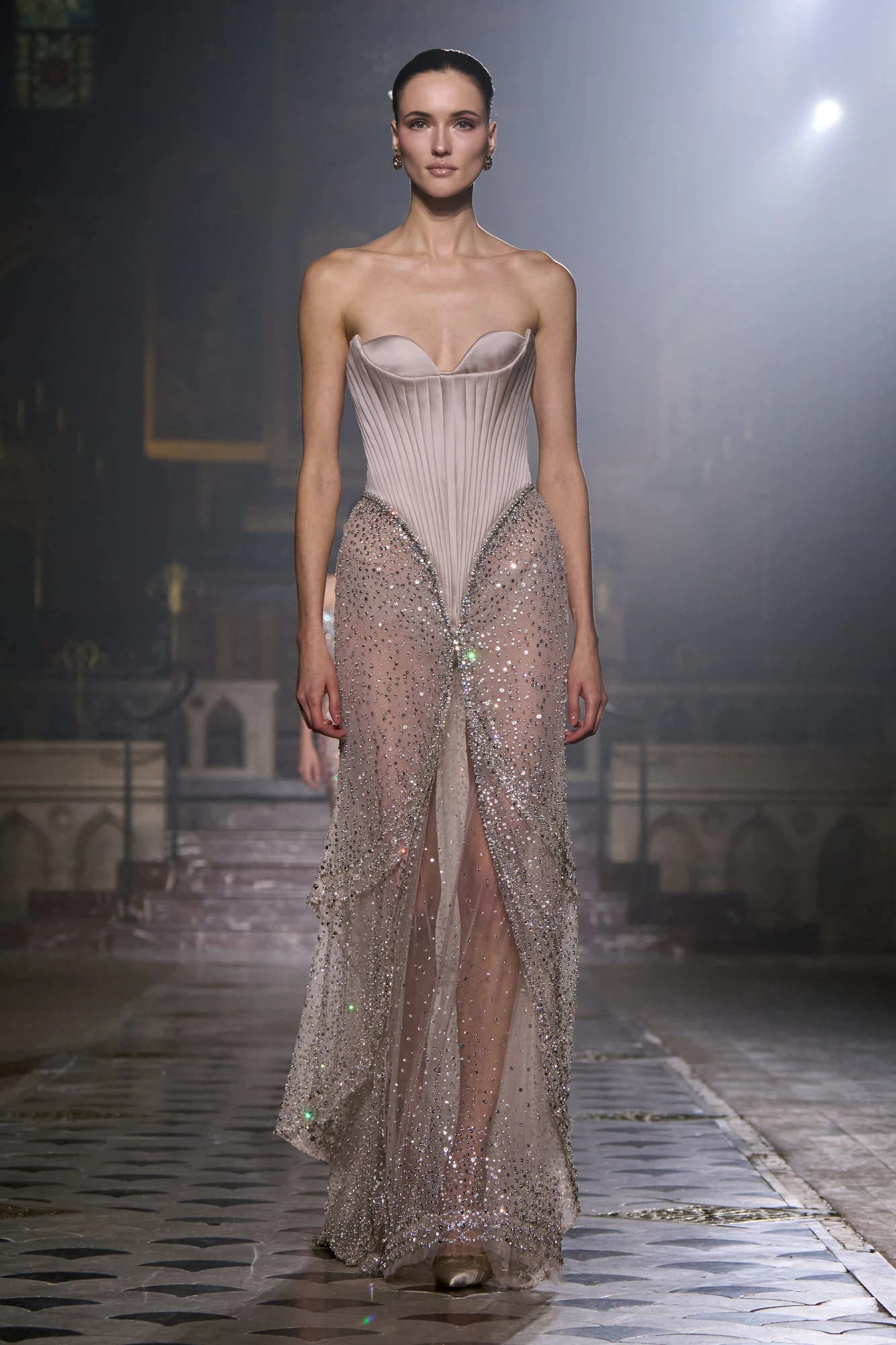 Євгенія Гребеннікова на показі Georges Hobeika haute couture весна-літо — 2026