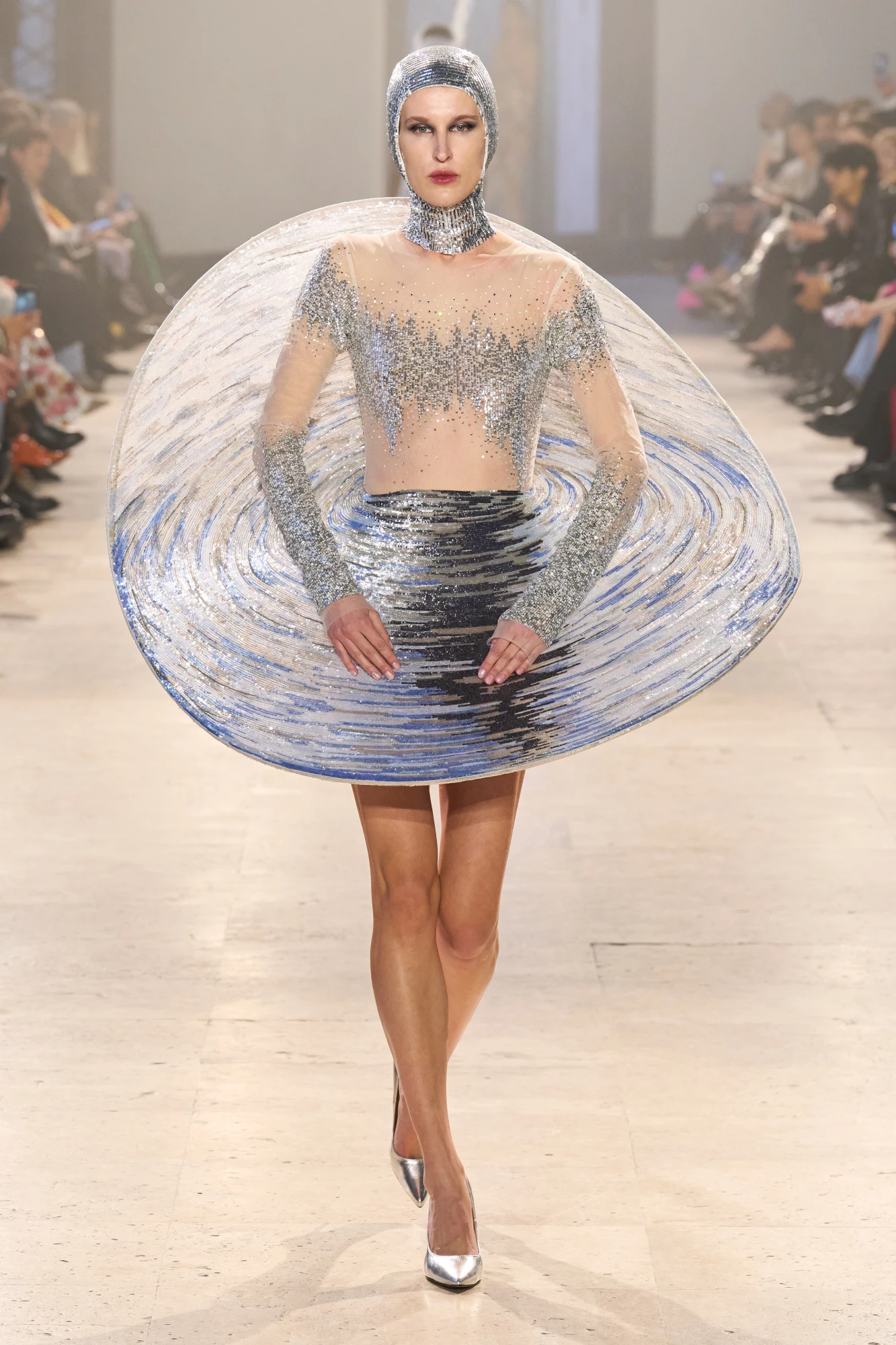 Валерія Молибога на показі Rahul Mishra  haute couture весна-літо — 2026