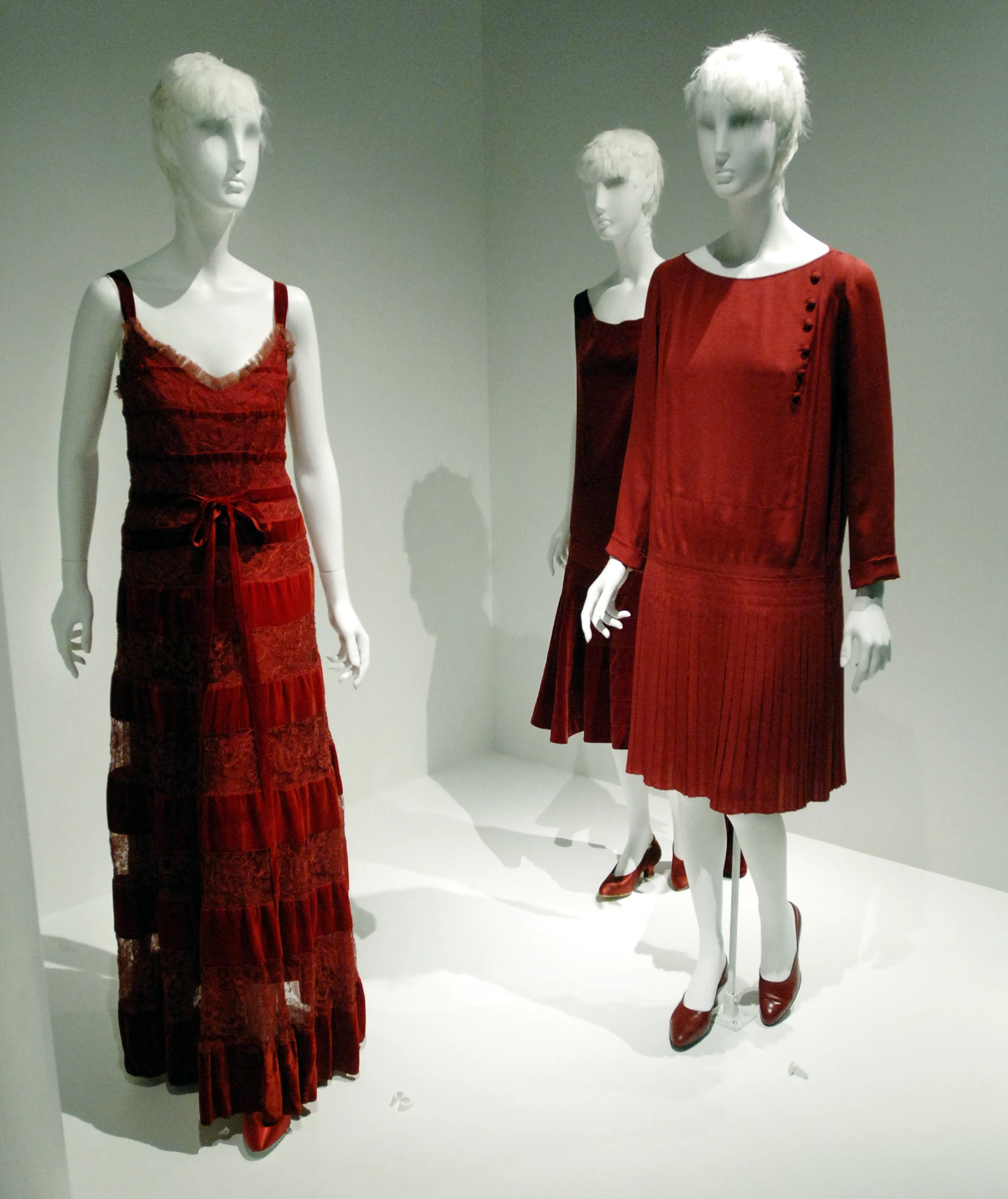 Червоний у колірній гамі Chanel