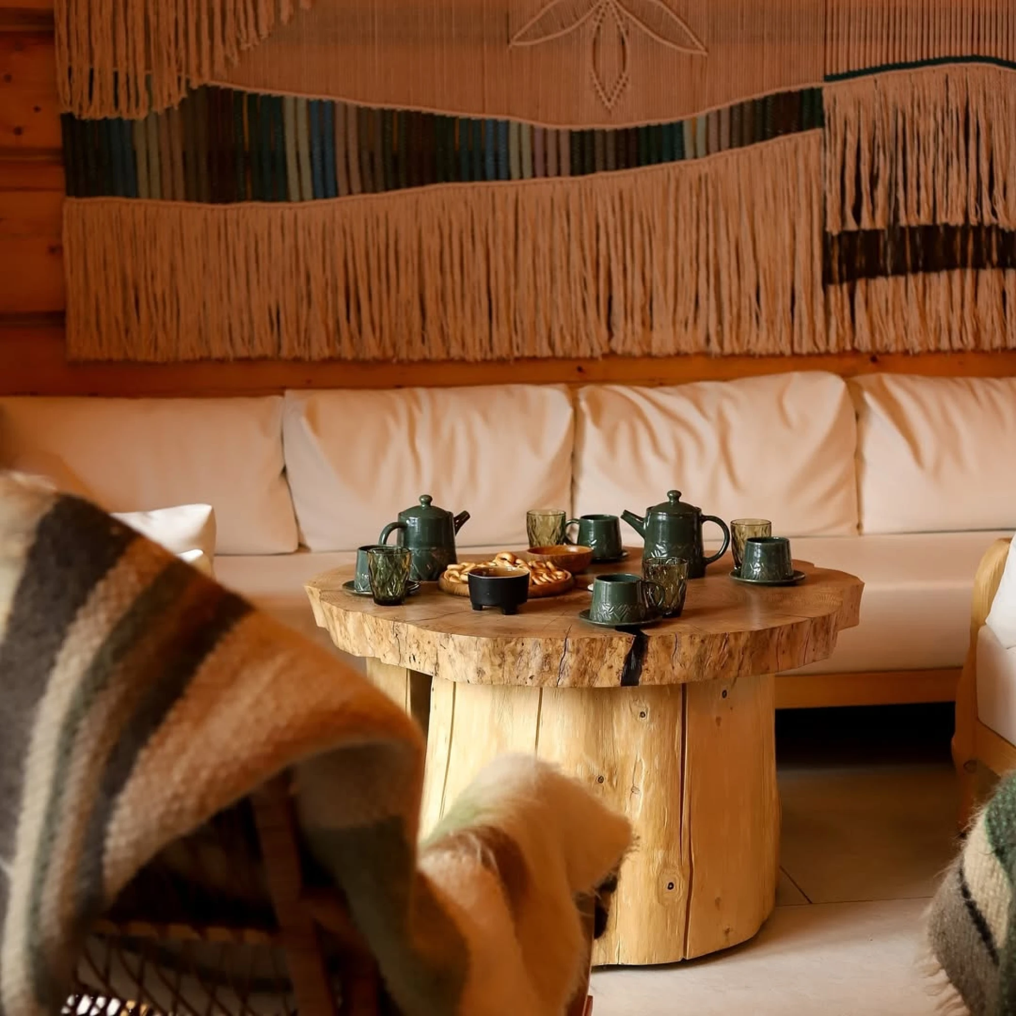 Найкращі подарунки до Дня святого Валентина для неї 