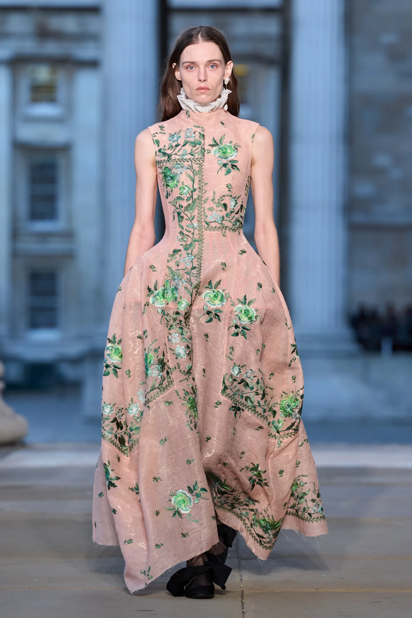 Головні тренди сезону весна-літо — 2026: Розкіш рококо 