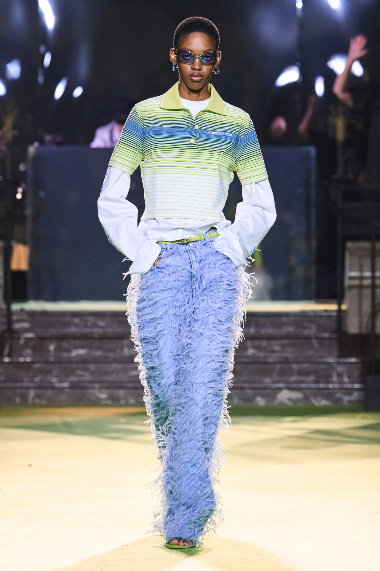 Головні тренди сезону весна-літо — 2026: пір’я 