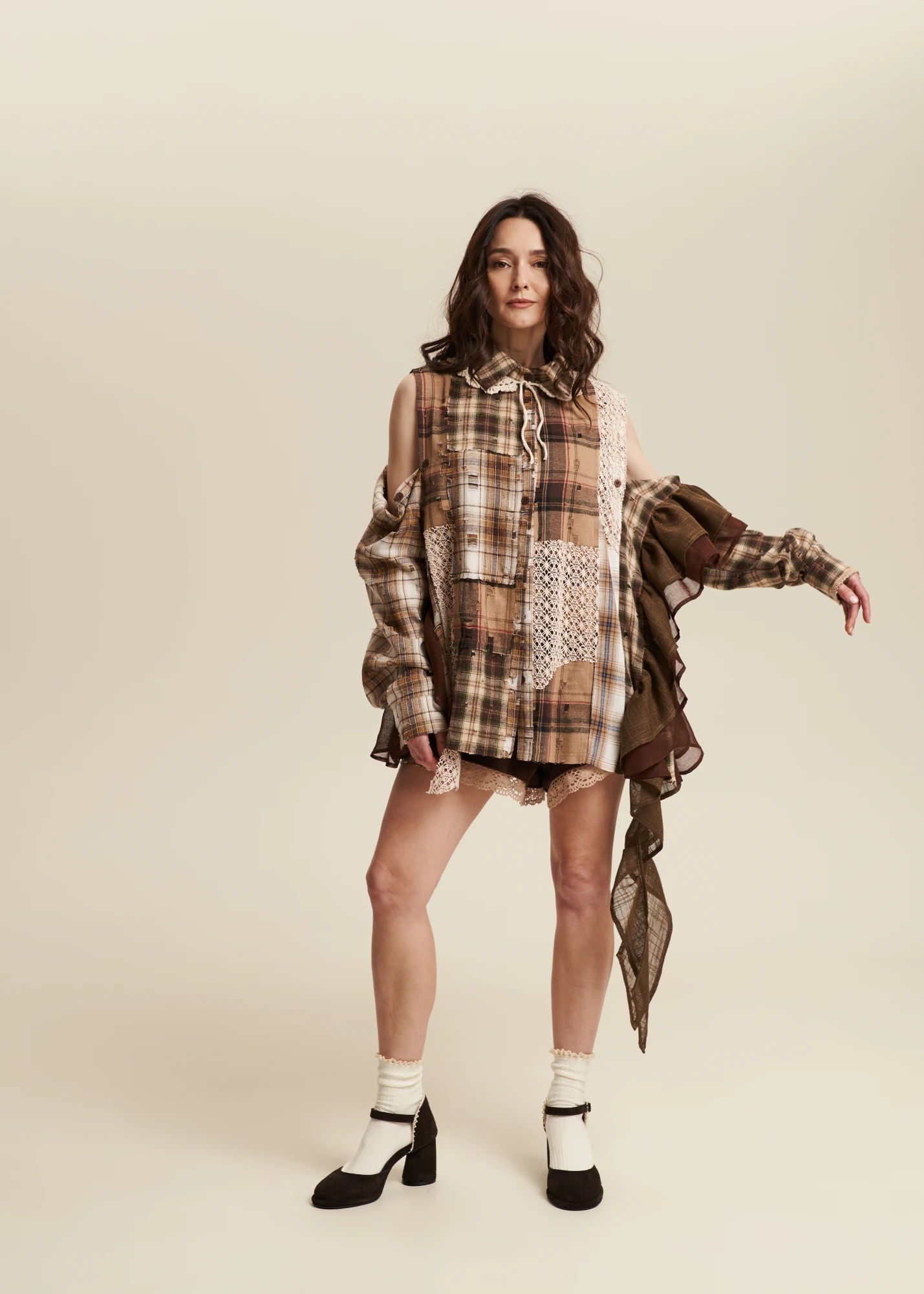 Сет із сорочки і взуття з колаборації Bekhtir x Emmelie Delage 