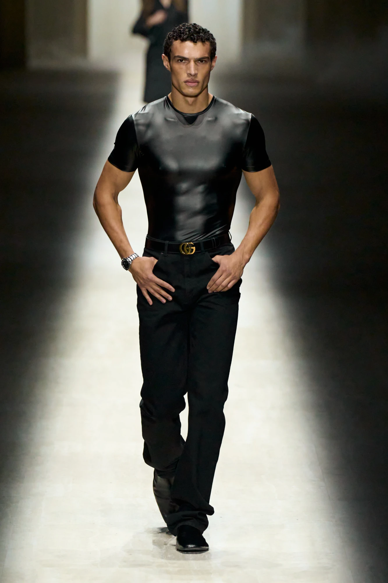 Подіумний дебют Демни для Gucci з колекцією осінь-зима — 2026/27