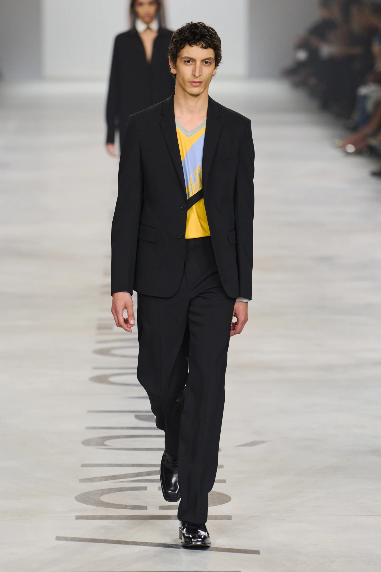 Fendi осінь-зима — 2026/27: дебютний показ Марії Грації К'юрі