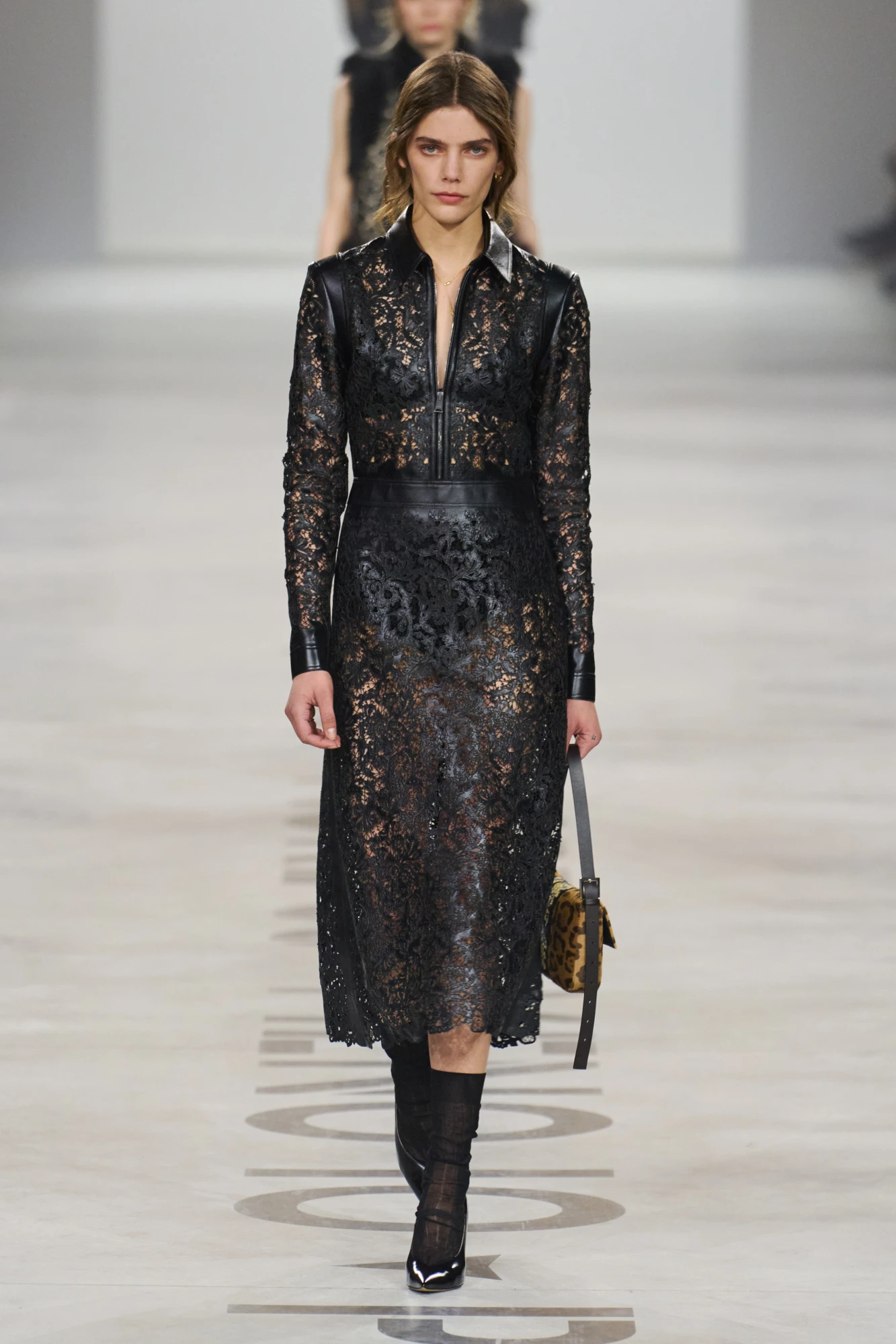 Fendi осінь-зима — 2026/27: дебютний показ Марії Грації К'юрі