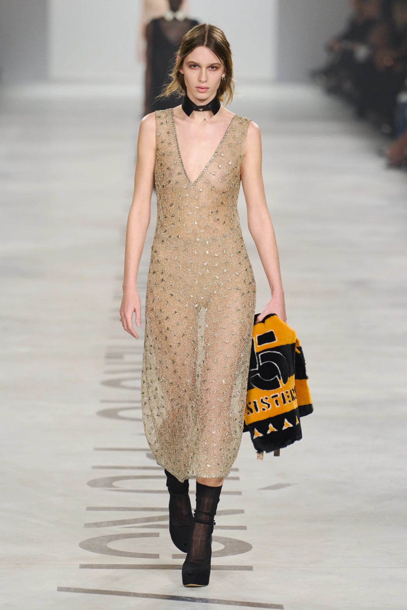 Fendi осінь-зима — 2026/27: дебютний показ Марії Грації К'юрі