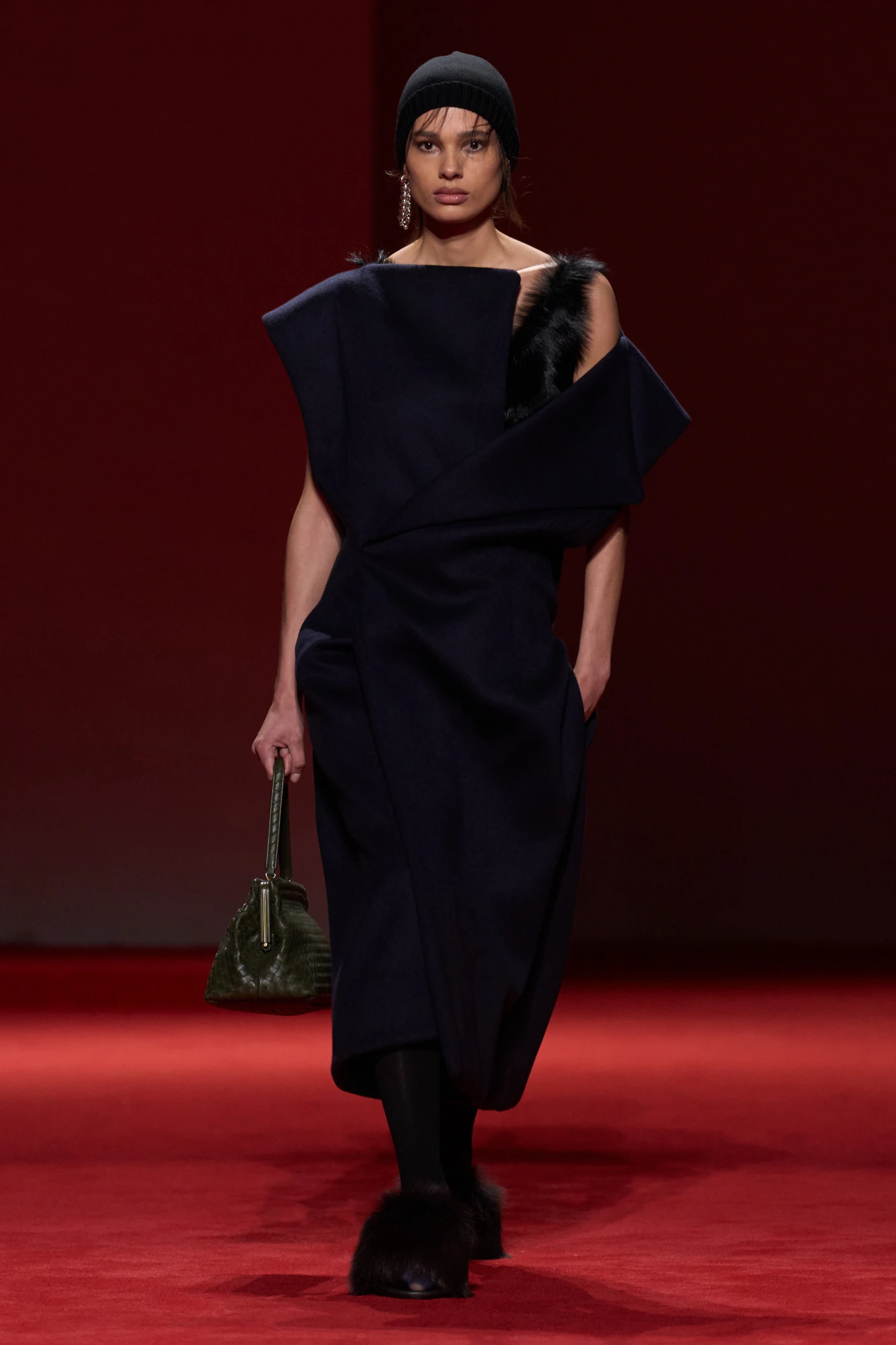 Bottega Veneta осінь-зима — 2026/27 від Луїз Троттер