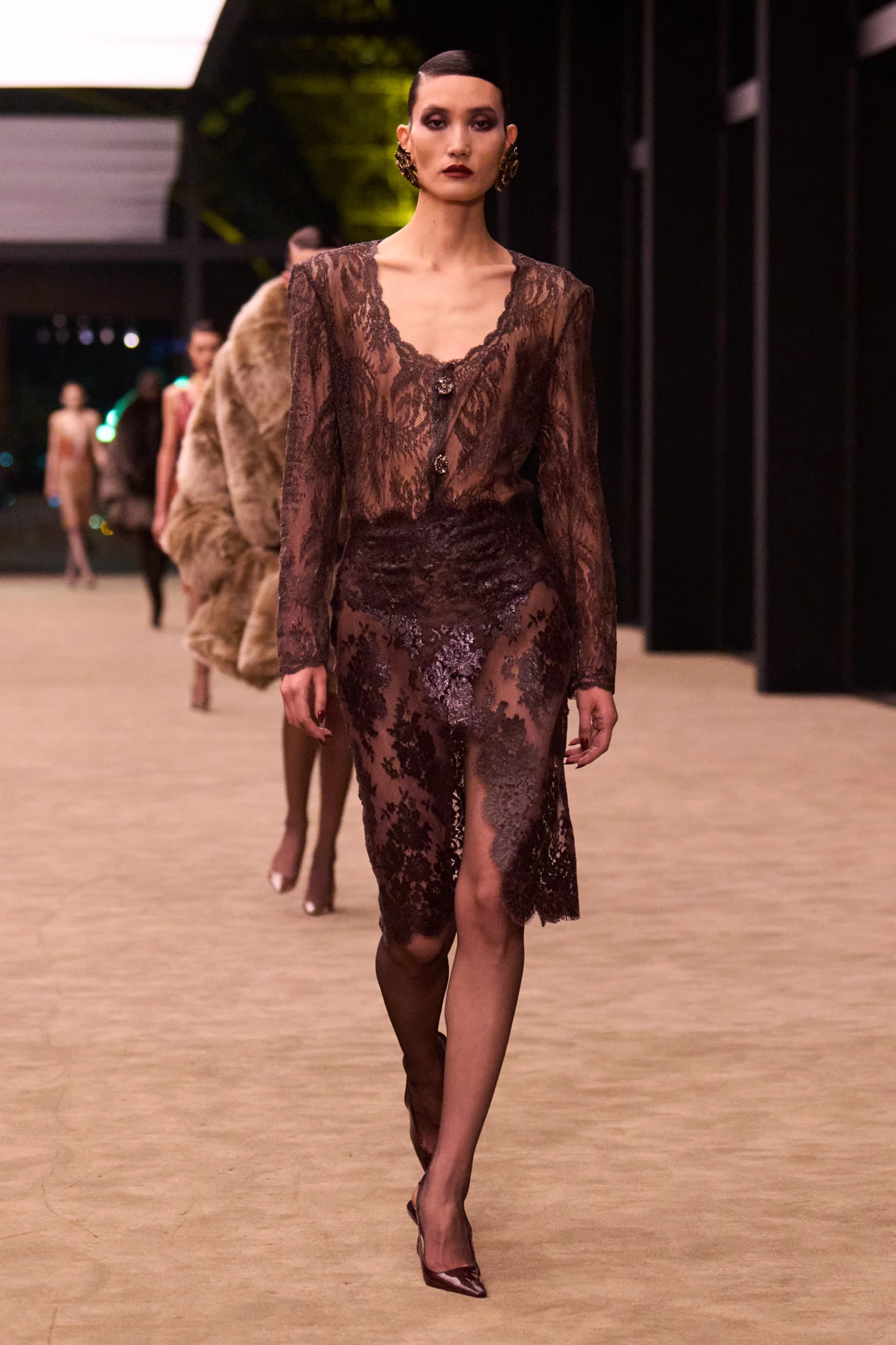 Saint Laurent осінь-зима — 2026/27