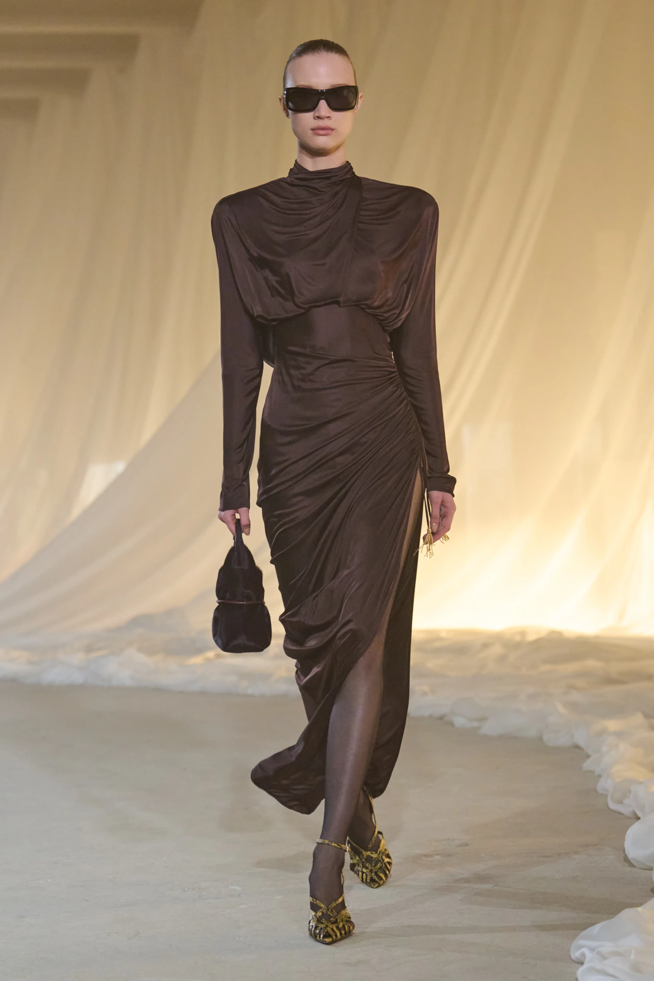 Balmain осінь-зима — 2026/27: мінімалістична розкіш Антоніна Трона 